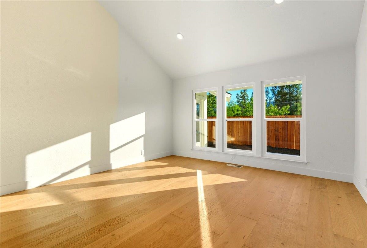 Detail Gallery Image 24 of 29 For 11 Paddock Ct, Pleasant Hill,  CA 94523 - 3 Beds | 2 Baths