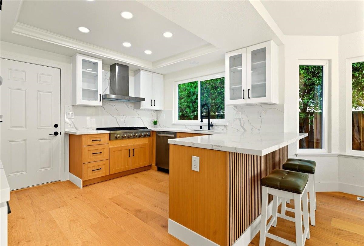 Detail Gallery Image 9 of 35 For 11 Paddock Ct, Pleasant Hill,  CA 94523 - 3 Beds | 2 Baths