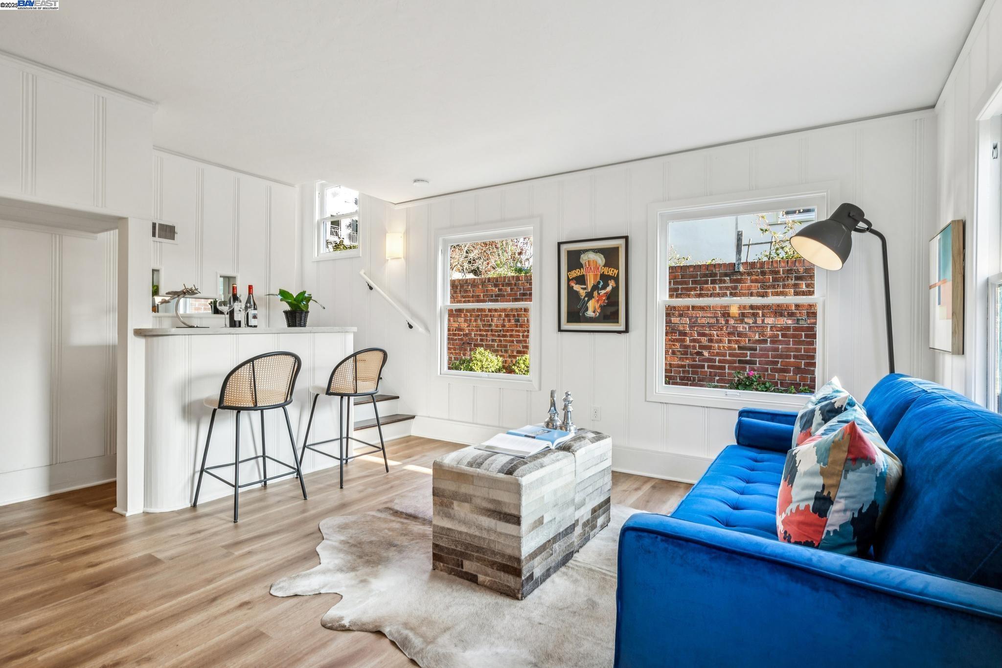 Detail Gallery Image 33 of 58 For 1354 Regent St, Alameda,  CA 94501 - 3 Beds | 2 Baths