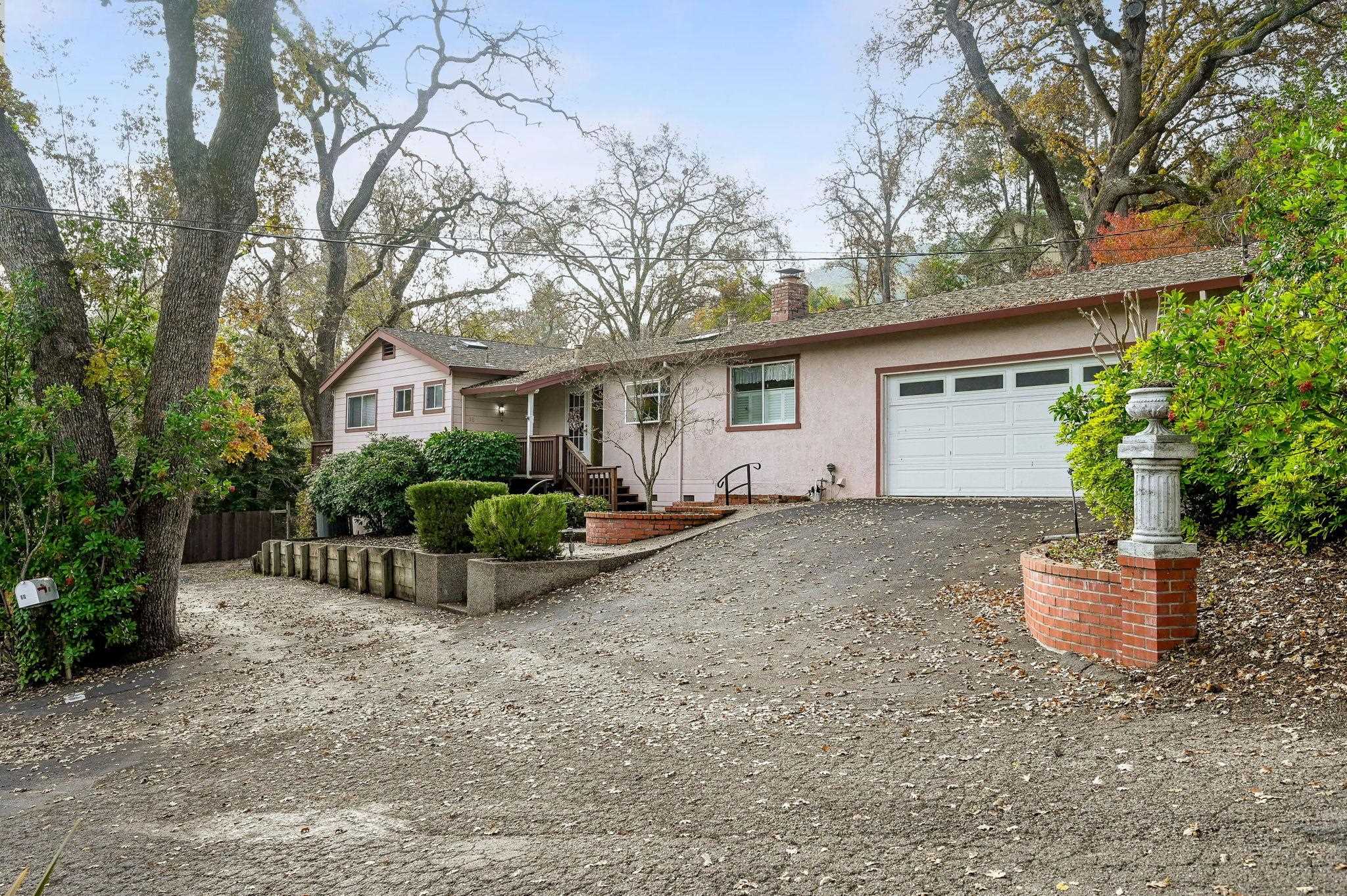 Detail Gallery Image 2 of 28 For 66 Vista Lane, Alamo,  CA 94507-2637 - 3 Beds | 2 Baths