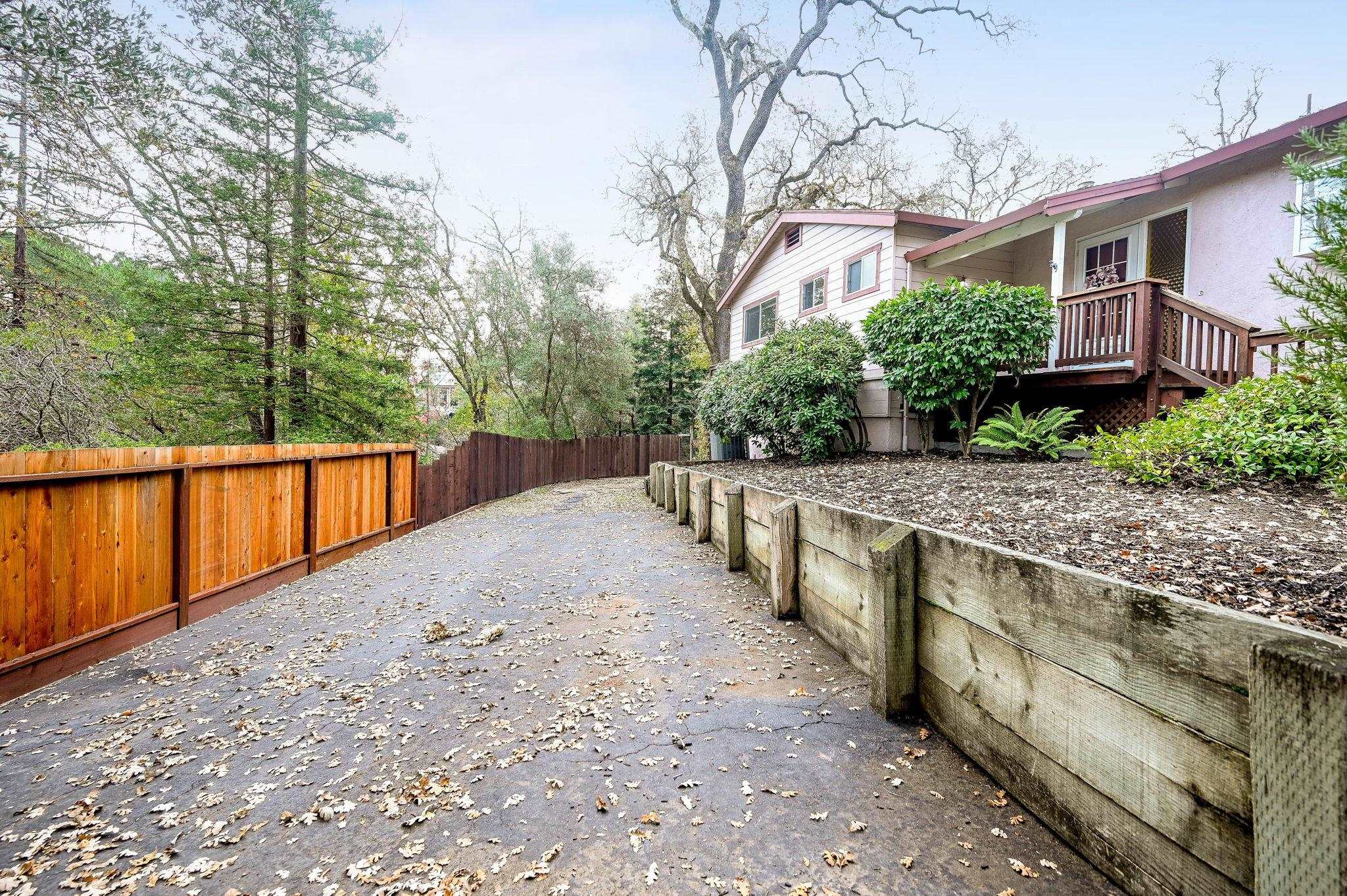 Detail Gallery Image 5 of 28 For 66 Vista Lane, Alamo,  CA 94507-2637 - 3 Beds | 2 Baths