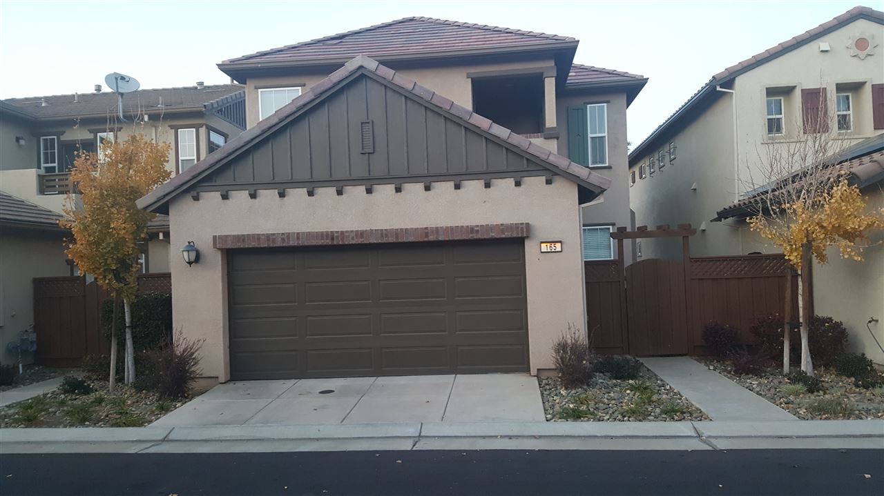 Detail Gallery Image 2 of 5 For 165 W Santa Barbara Way, Mountain House,  CA 95391 - 3 Beds | 3 Baths