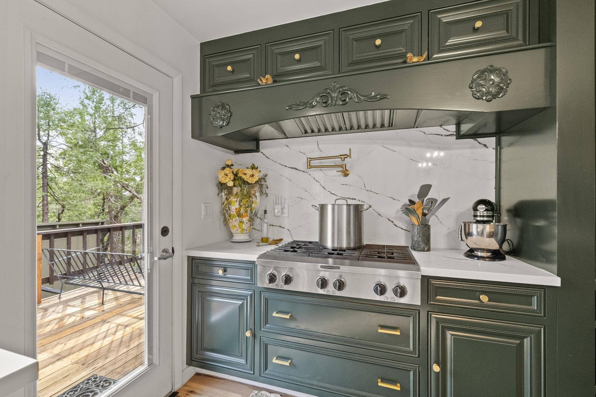 Detail Gallery Image 14 of 38 For 24045 Pine Cone, Twain Harte,  CA 95383 - 2 Beds | 2 Baths