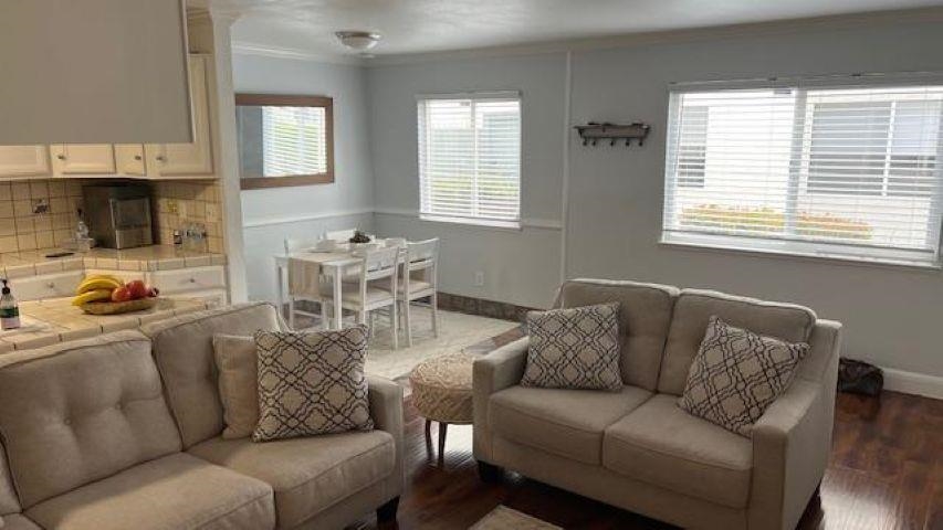 Detail Gallery Image 3 of 12 For 341 Blossom Hill Rd #3,  San Jose,  CA 95123 - 2 Beds | 1 Baths