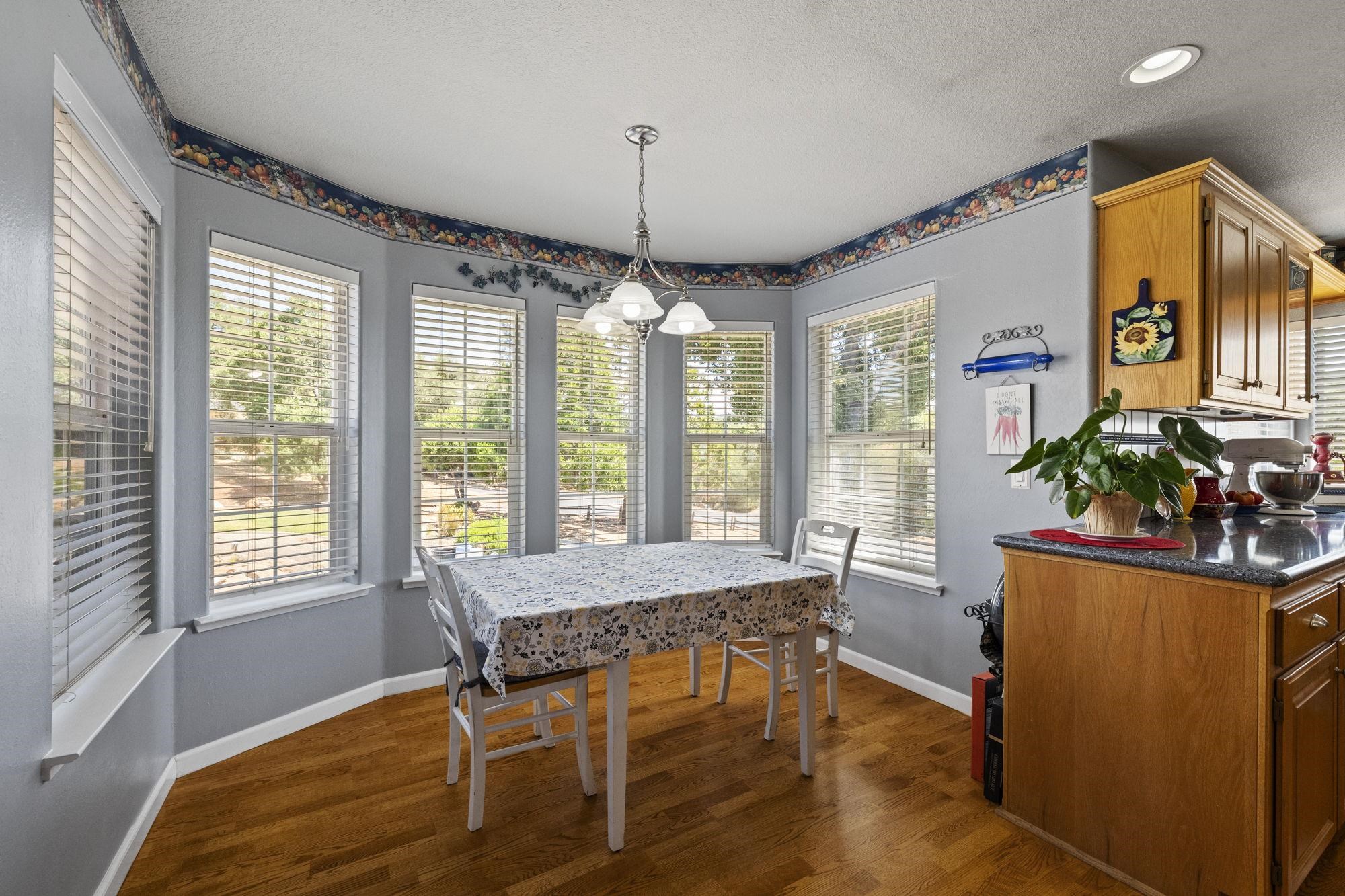 Detail Gallery Image 17 of 60 For 15595 Curtis Cir, Sonora,  CA 95370 - 3 Beds | 2/1 Baths