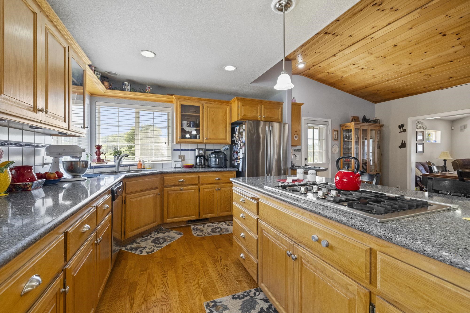 Detail Gallery Image 19 of 60 For 15595 Curtis Cir, Sonora,  CA 95370 - 3 Beds | 2/1 Baths