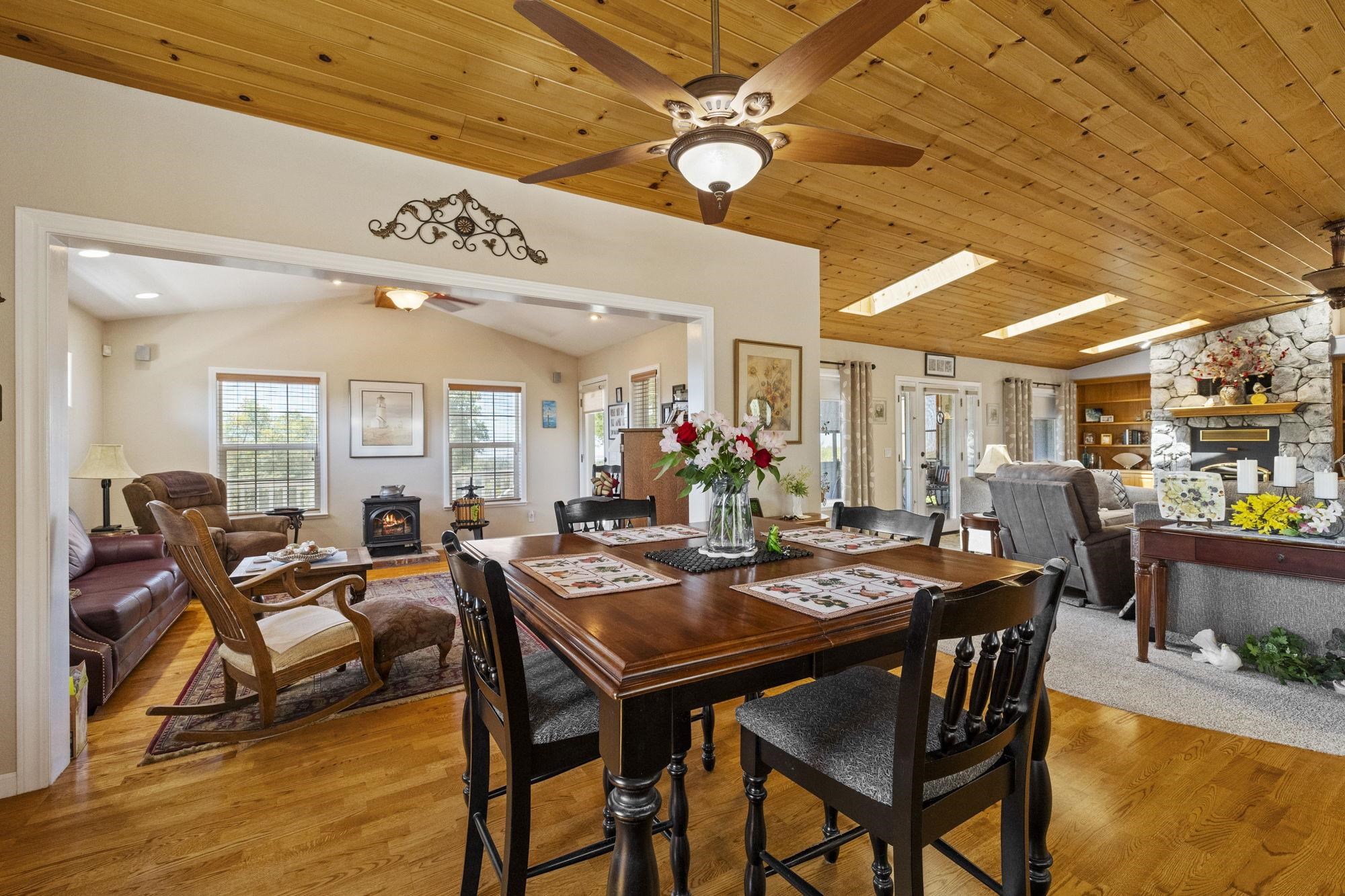 Detail Gallery Image 22 of 60 For 15595 Curtis Cir, Sonora,  CA 95370 - 3 Beds | 2/1 Baths