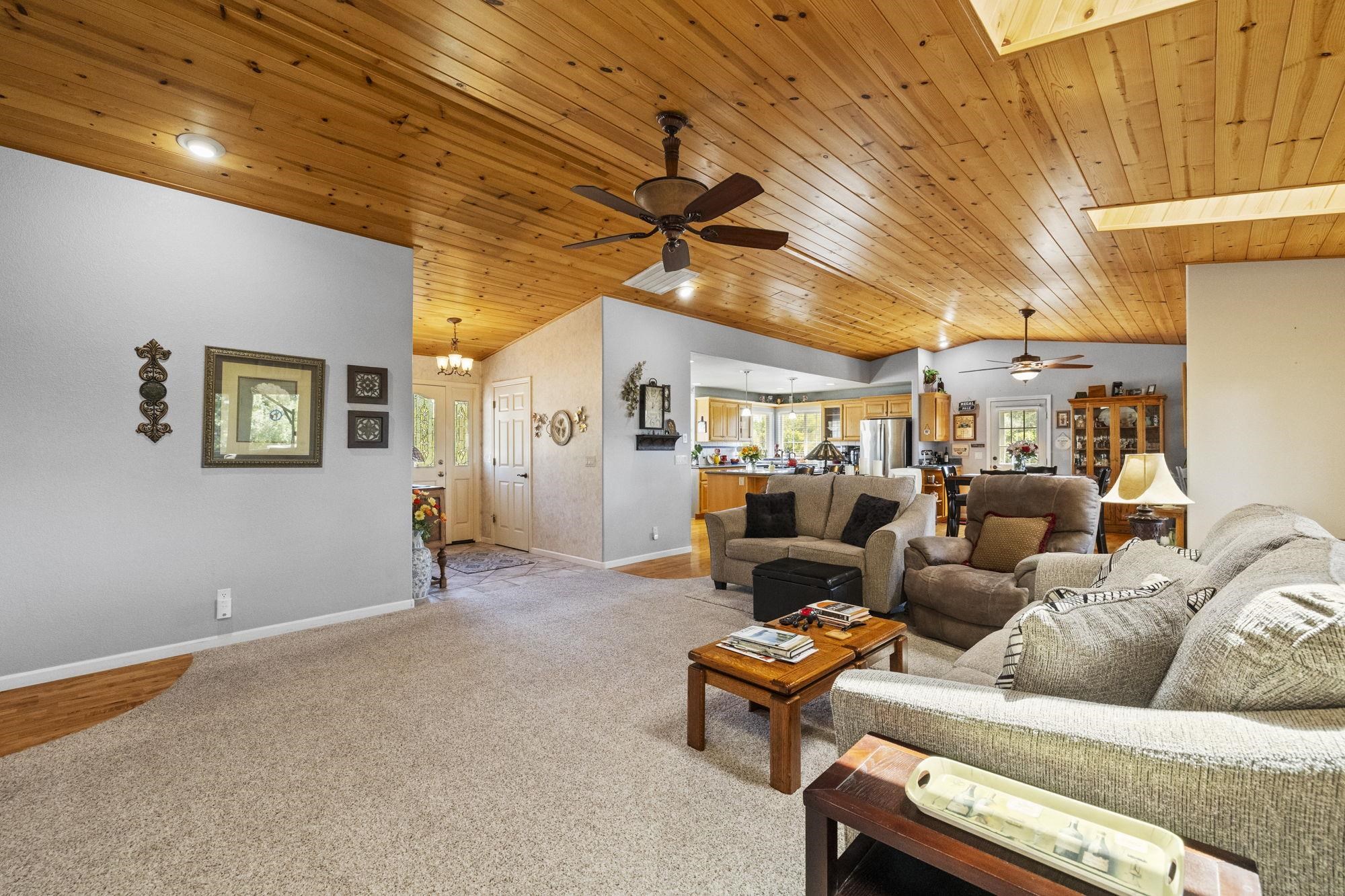 Detail Gallery Image 27 of 60 For 15595 Curtis Cir, Sonora,  CA 95370 - 3 Beds | 2/1 Baths