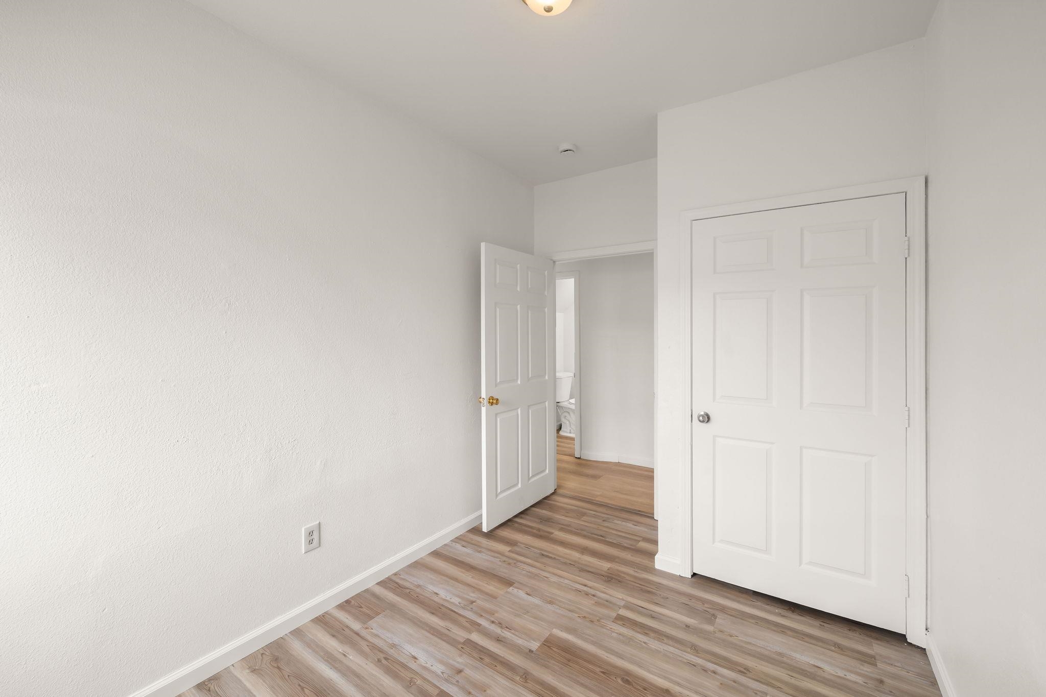 Detail Gallery Image 10 of 24 For 400 Bissell, Richmond,  CA 94801 - 4 Beds | 2 Baths