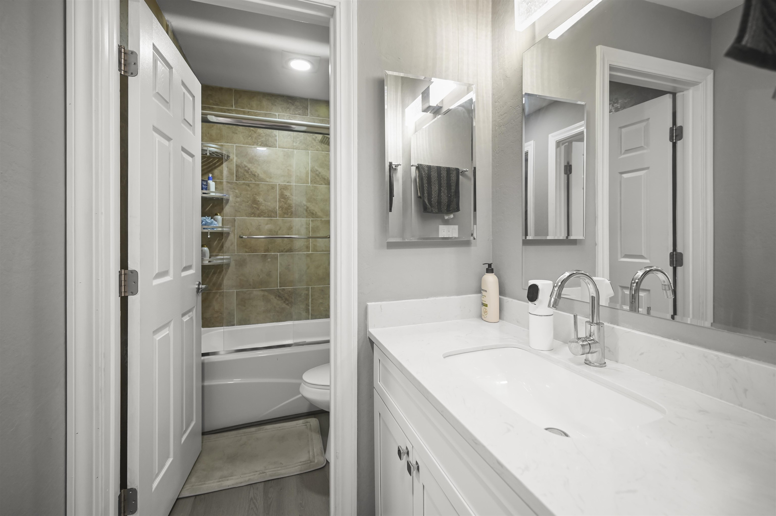 Photo #16: 41119819 Listing: Photo #16