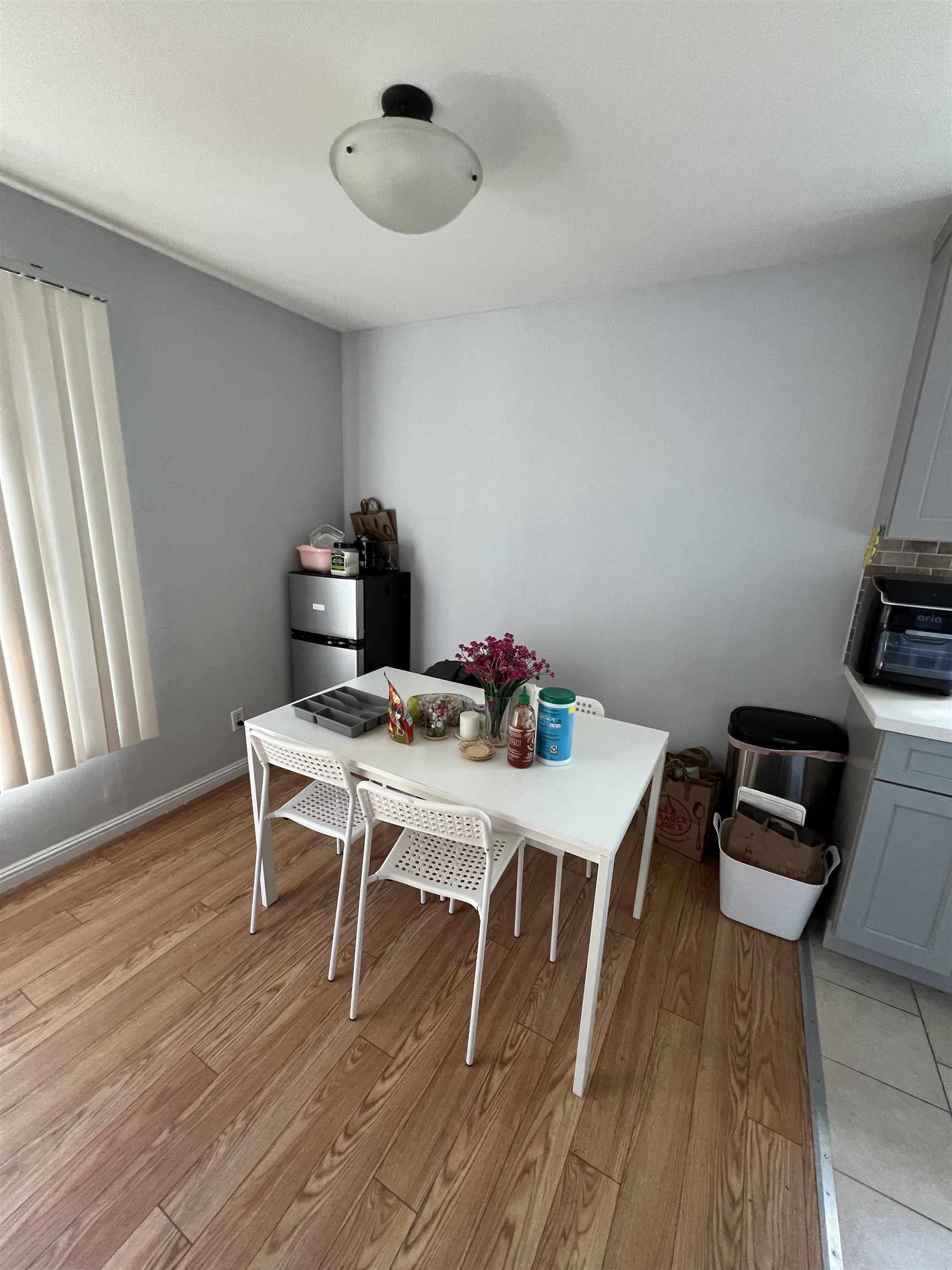 Detail Gallery Image 3 of 8 For 2636 Warring St #104,  Berkeley,  CA 94704 - 2 Beds | 1 Baths