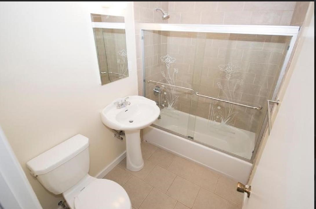 Detail Gallery Image 6 of 8 For 2636 Warring St #101,  Berkeley,  CA 94704 - 1 Beds | 1 Baths