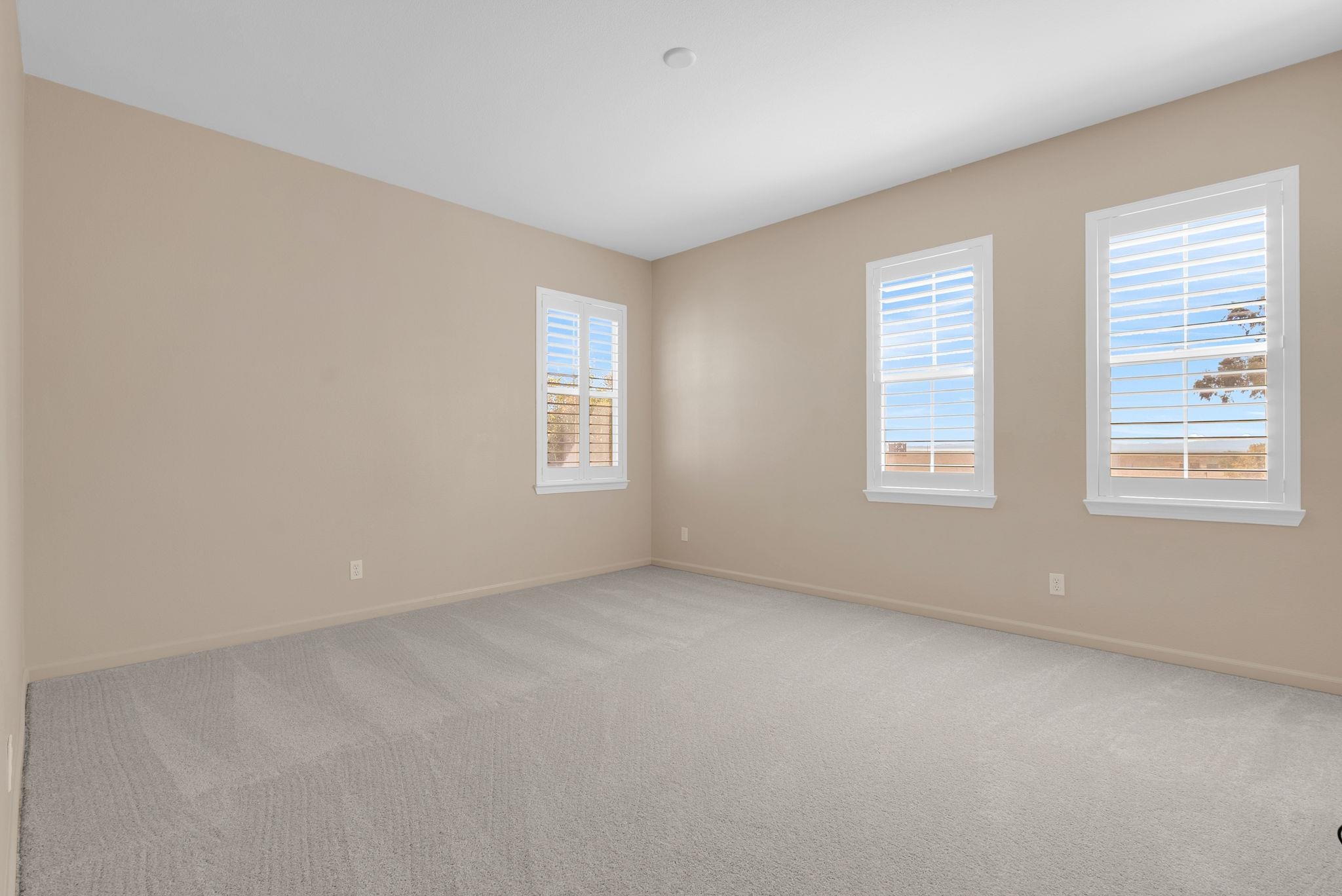 Detail Gallery Image 35 of 40 For 1051 Madrone Ave, Vallejo,  CA 94592 - 3 Beds | 2/1 Baths