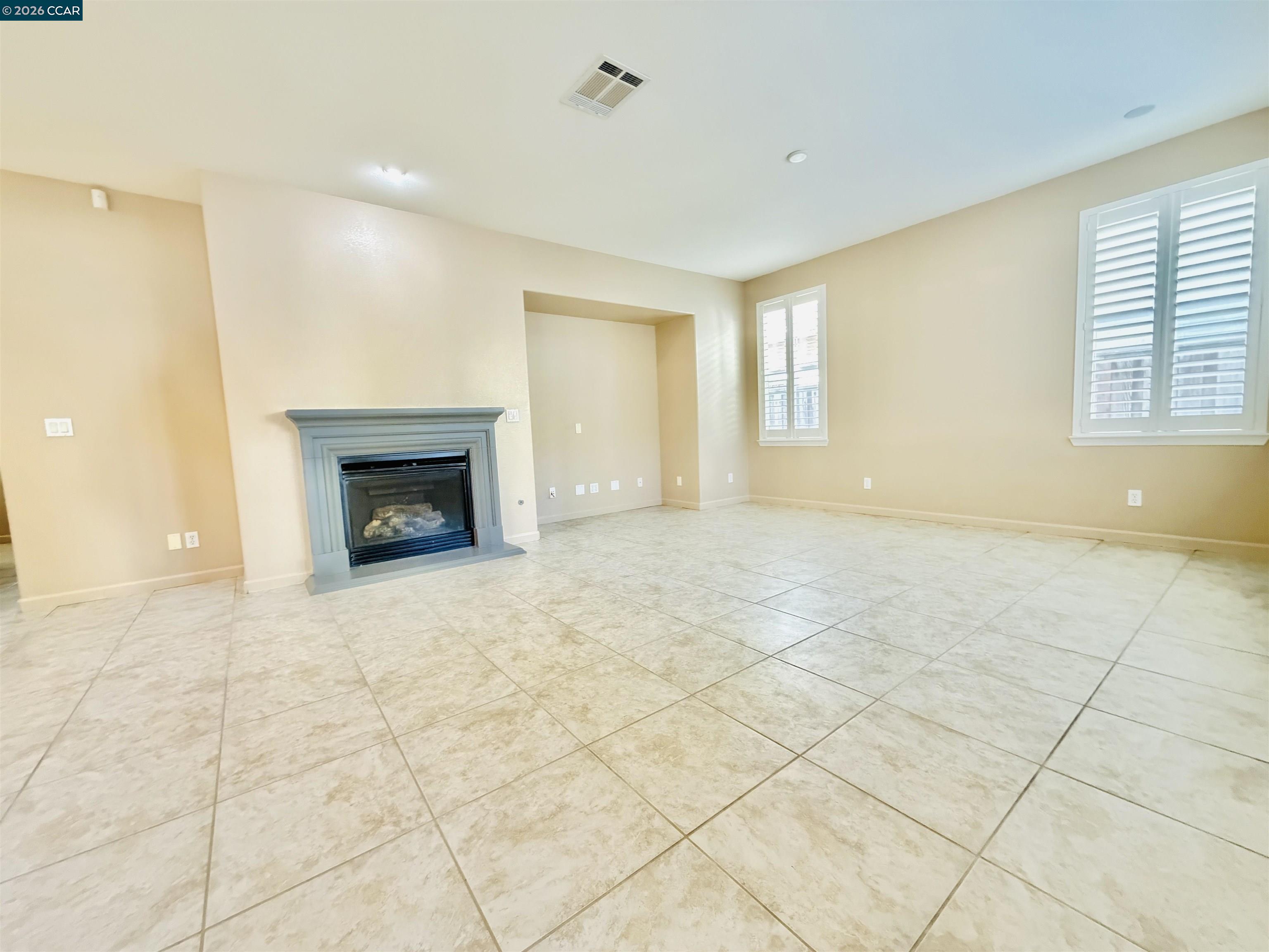 Detail Gallery Image 45 of 54 For 1051 Madrone Ave, Vallejo,  CA 94592 - 3 Beds | 2/1 Baths