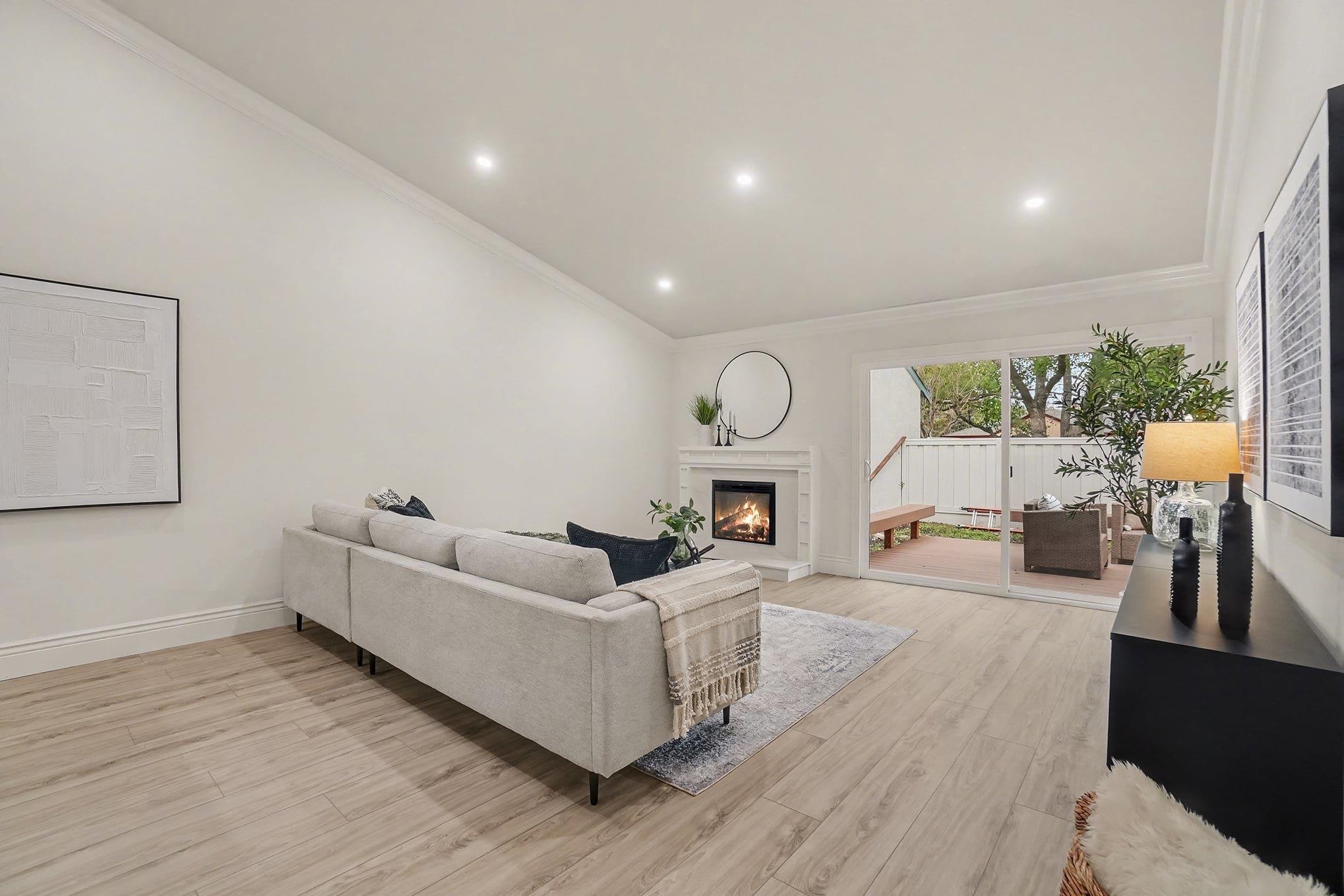 Detail Gallery Image 6 of 30 For 674 St Ives Ct, Walnut Creek,  CA 94507 - 2 Beds | 2 Baths