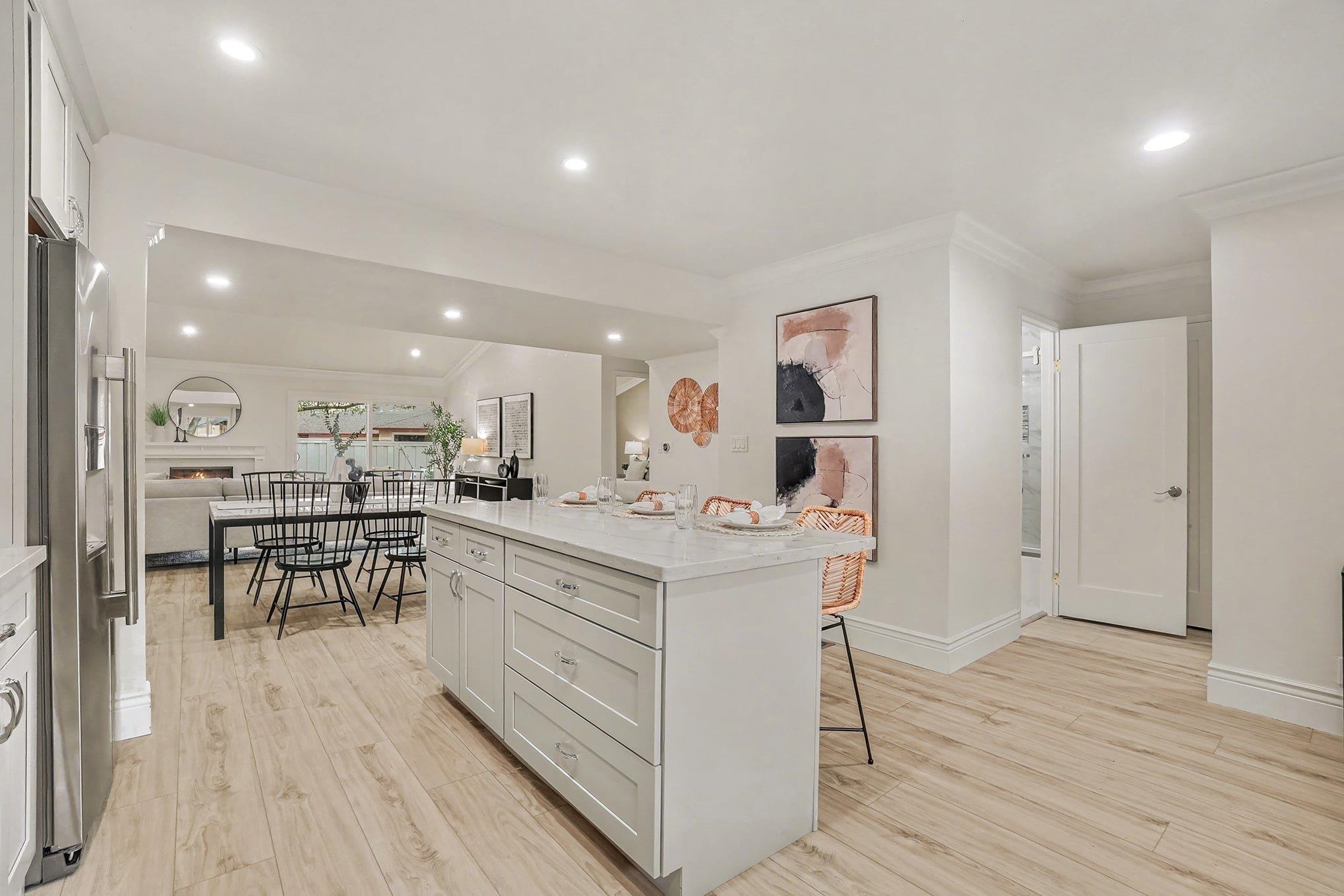 Detail Gallery Image 9 of 30 For 674 St Ives Ct, Walnut Creek,  CA 94507 - 2 Beds | 2 Baths