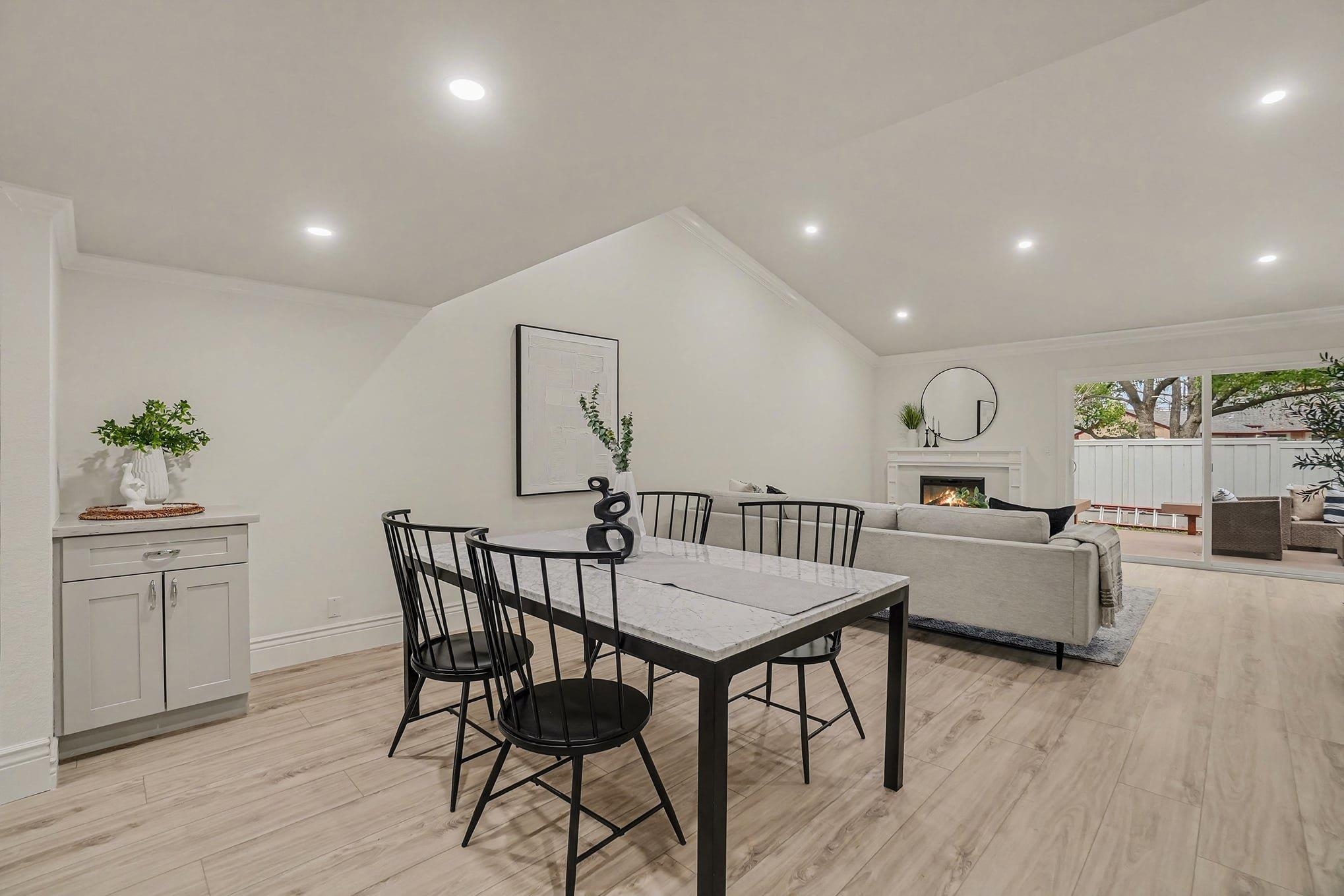 Detail Gallery Image 10 of 30 For 674 St Ives Ct, Walnut Creek,  CA 94507 - 2 Beds | 2 Baths