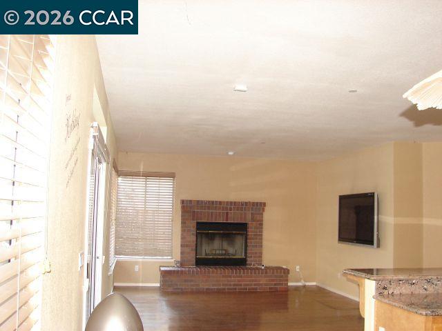 Detail Gallery Image 10 of 17 For 4110 Forest Hill Ct, Hayward,  CA 94542 - 4 Beds | 2/1 Baths