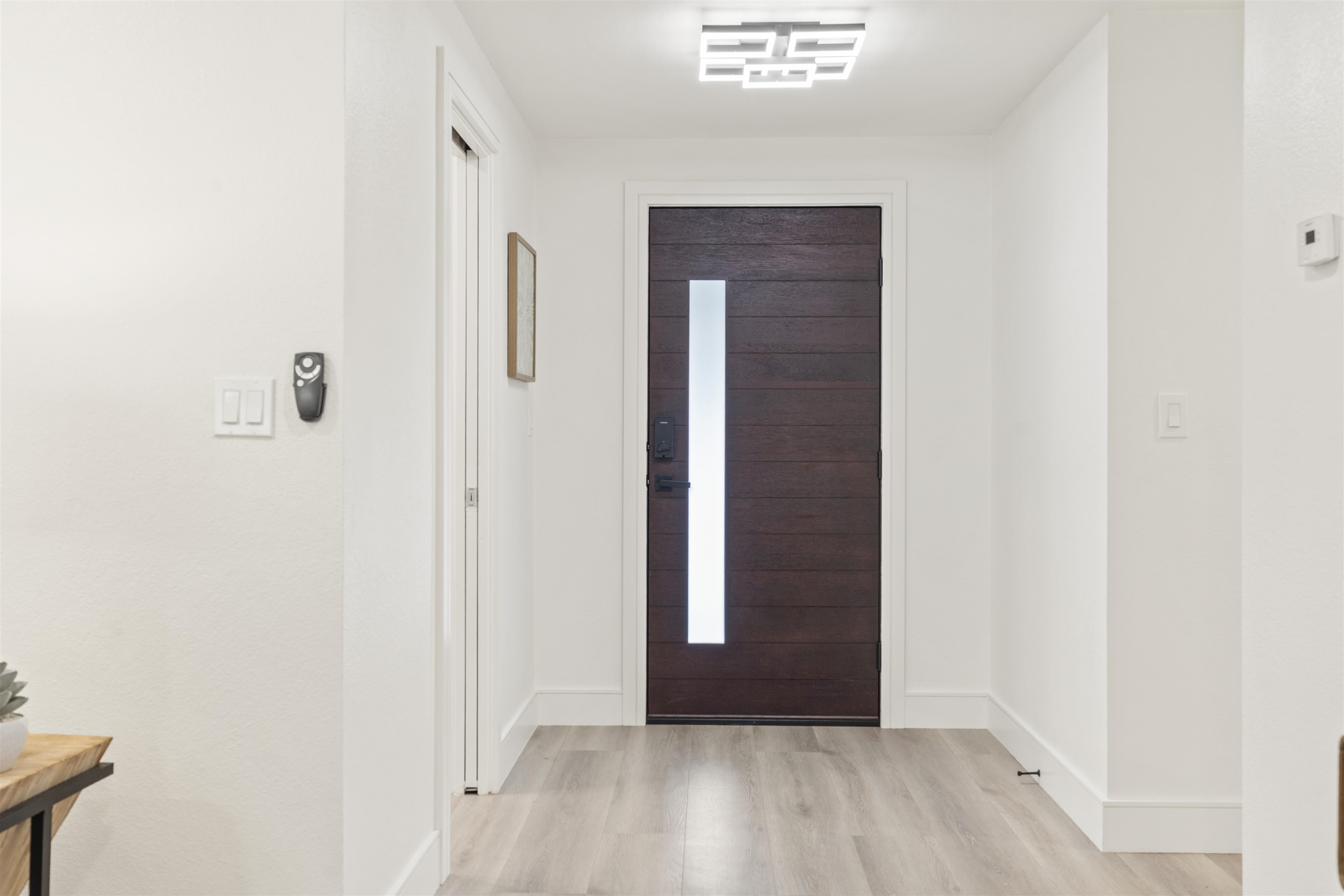 Detail Gallery Image 2 of 42 For 91 E Lake Dr, Antioch,  CA 94509 - 3 Beds | 2 Baths