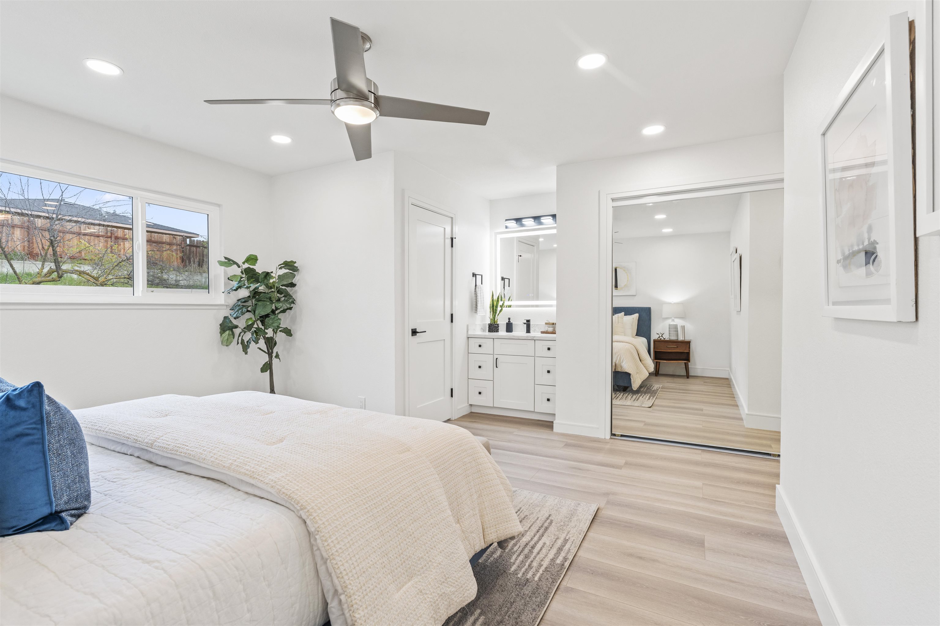 Detail Gallery Image 17 of 42 For 91 E Lake Dr, Antioch,  CA 94509 - 3 Beds | 2 Baths