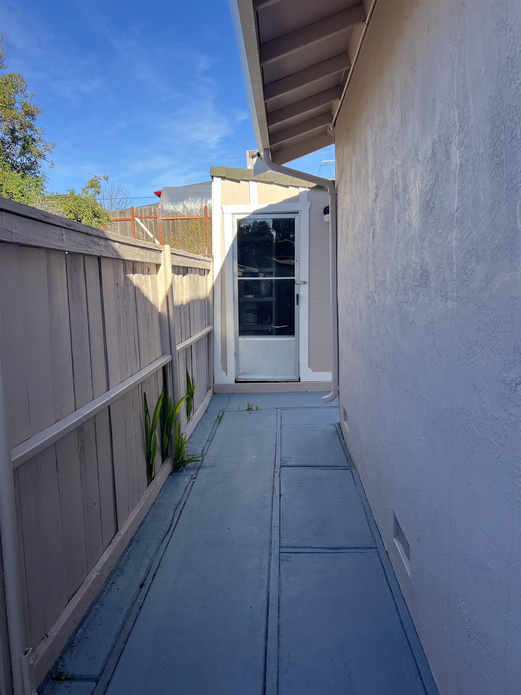 Detail Gallery Image 40 of 42 For 91 E Lake Dr, Antioch,  CA 94509 - 3 Beds | 2 Baths