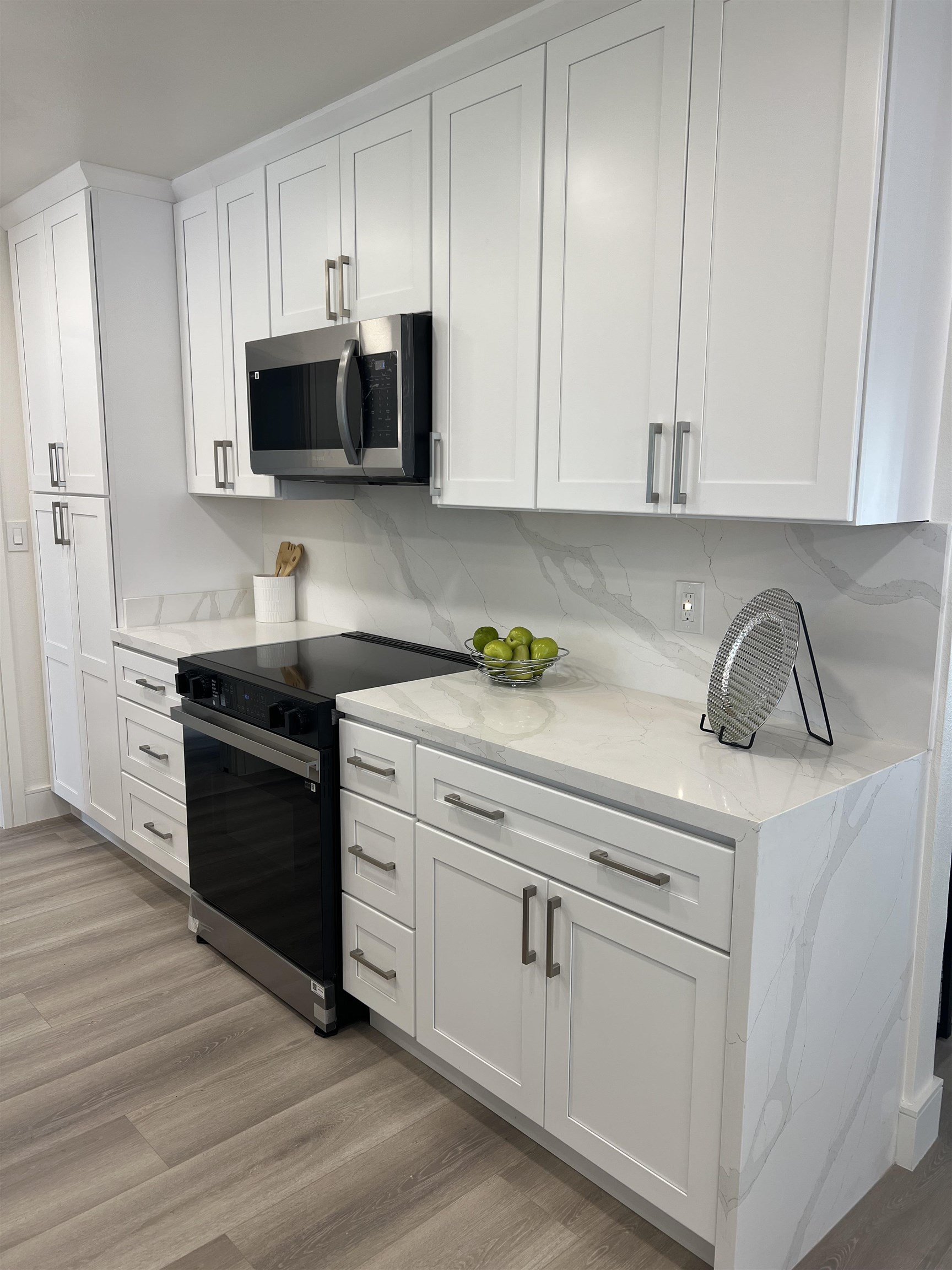 Detail Gallery Image 10 of 42 For 91 E Lake Dr, Antioch,  CA 94509 - 3 Beds | 2 Baths