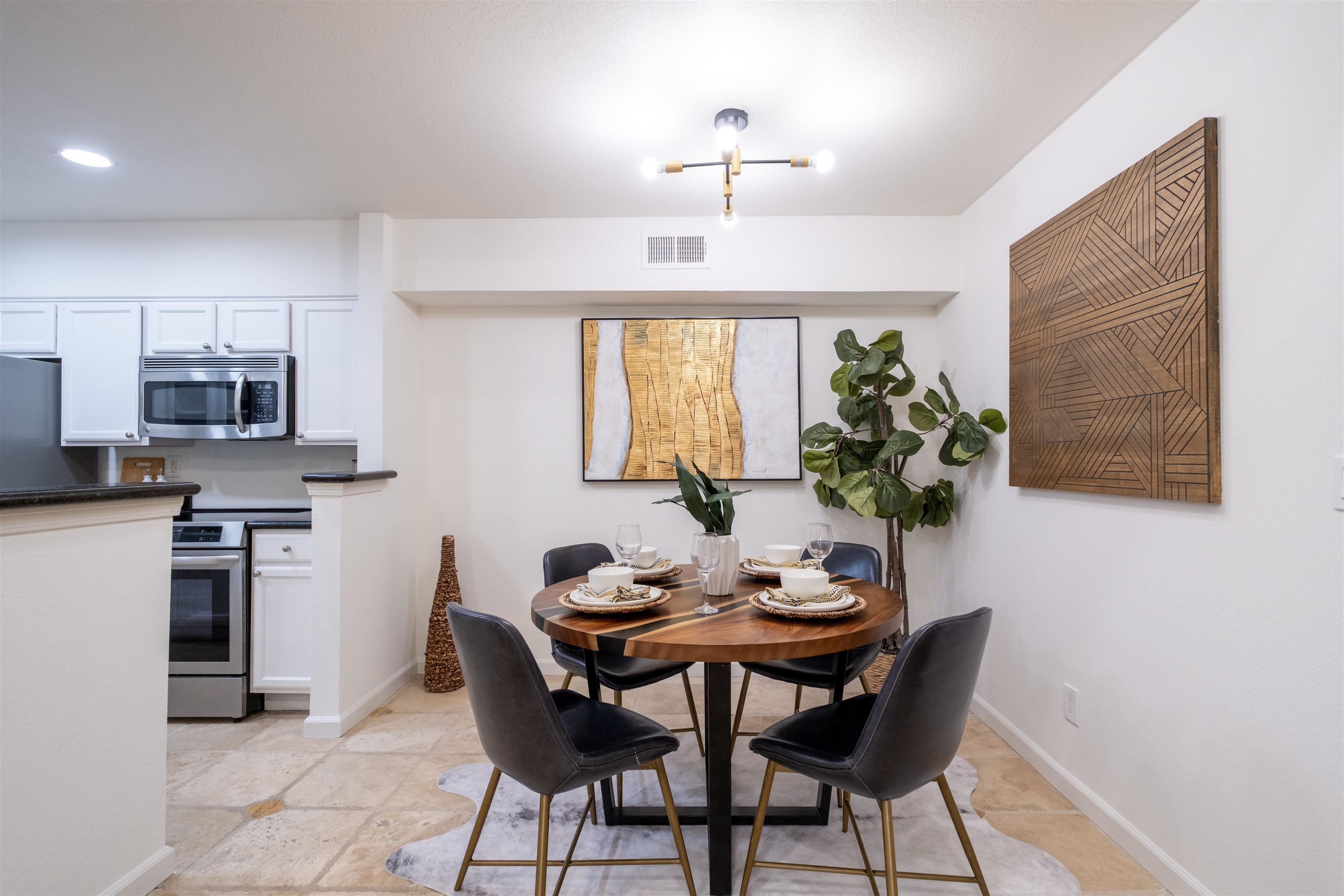 Detail Gallery Image 10 of 32 For 285 Reflections Dr #23,  San Ramon,  CA 94583 - 2 Beds | 2 Baths