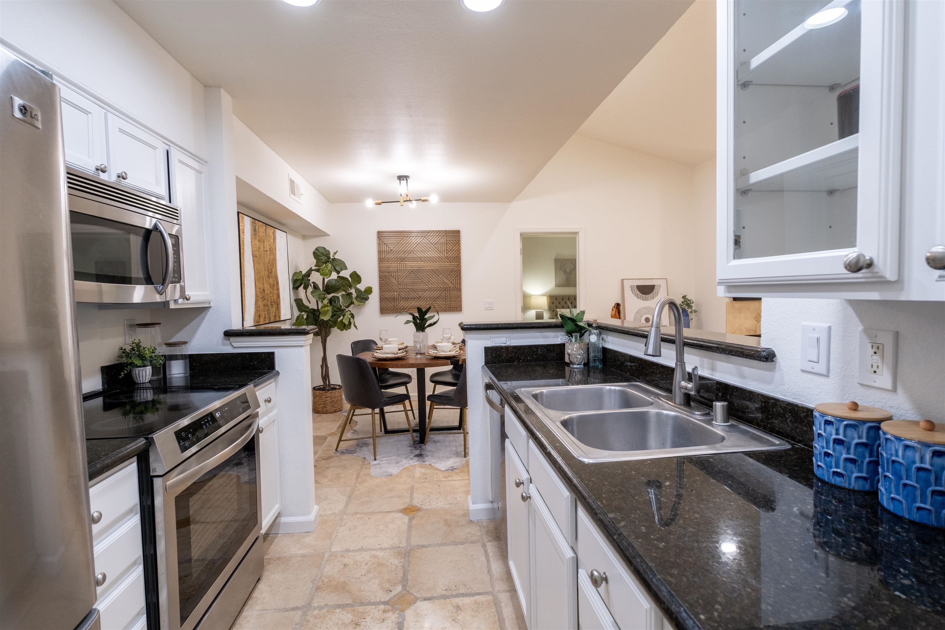 Detail Gallery Image 5 of 32 For 285 Reflections Dr #23,  San Ramon,  CA 94583 - 2 Beds | 2 Baths