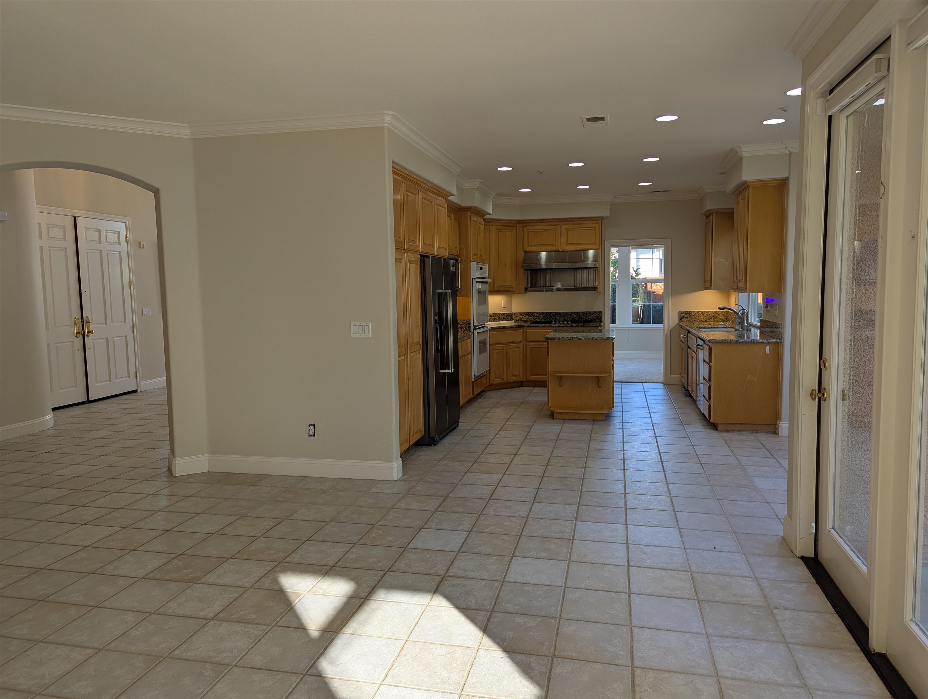 Detail Gallery Image 8 of 22 For 3326 Camillo Court, Pleasanton,  CA 94566 - 4 Beds | 3 Baths