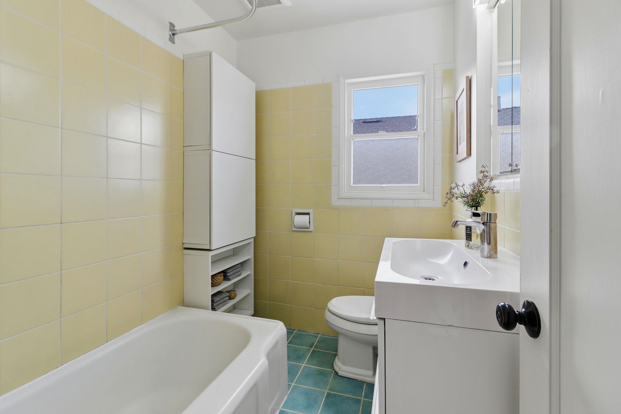 Detail Gallery Image 21 of 44 For 381 Cherrywood Ave, San Leandro,  CA 94577 - 2 Beds | 1/1 Baths