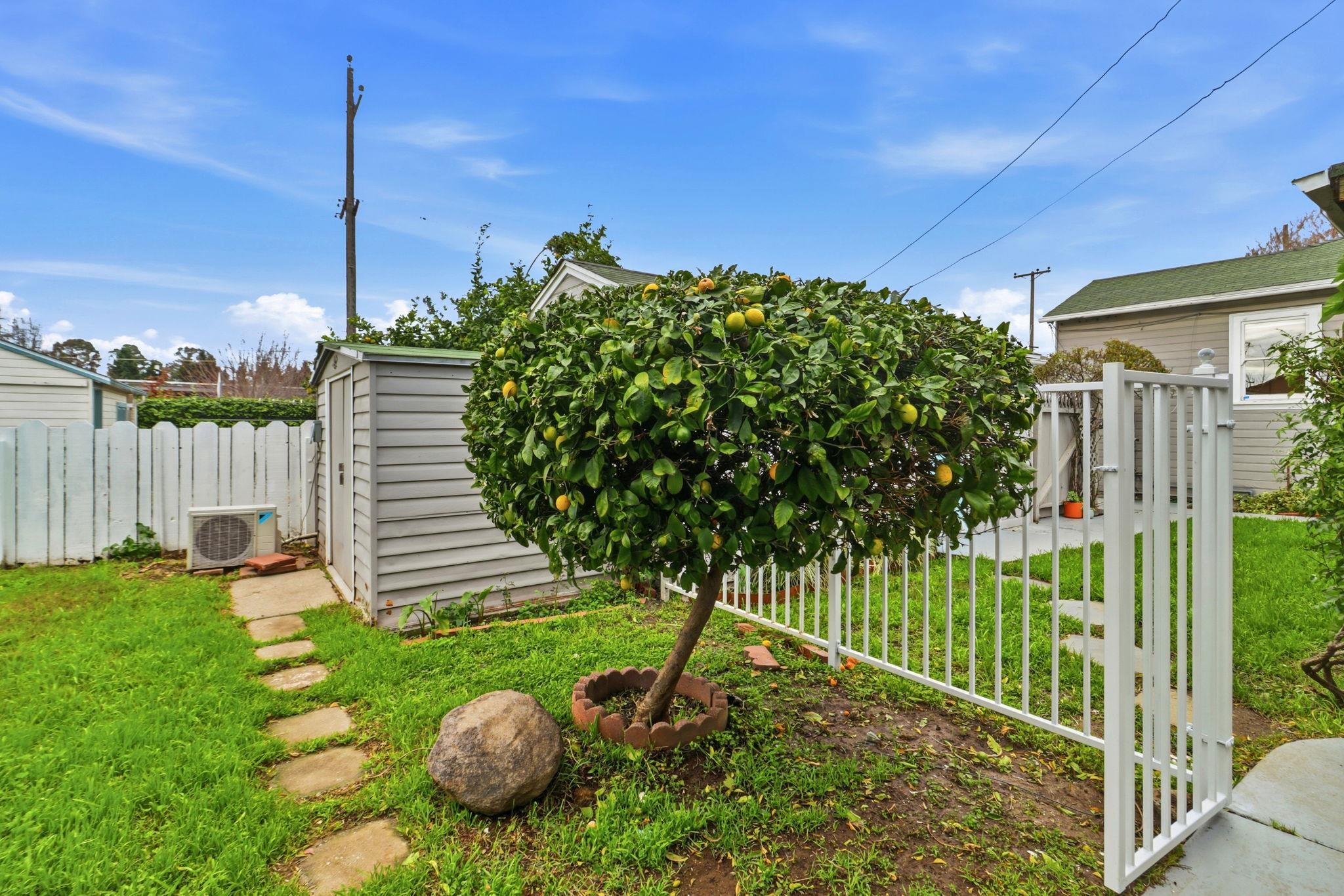 Detail Gallery Image 37 of 44 For 381 Cherrywood Ave, San Leandro,  CA 94577 - 2 Beds | 1/1 Baths