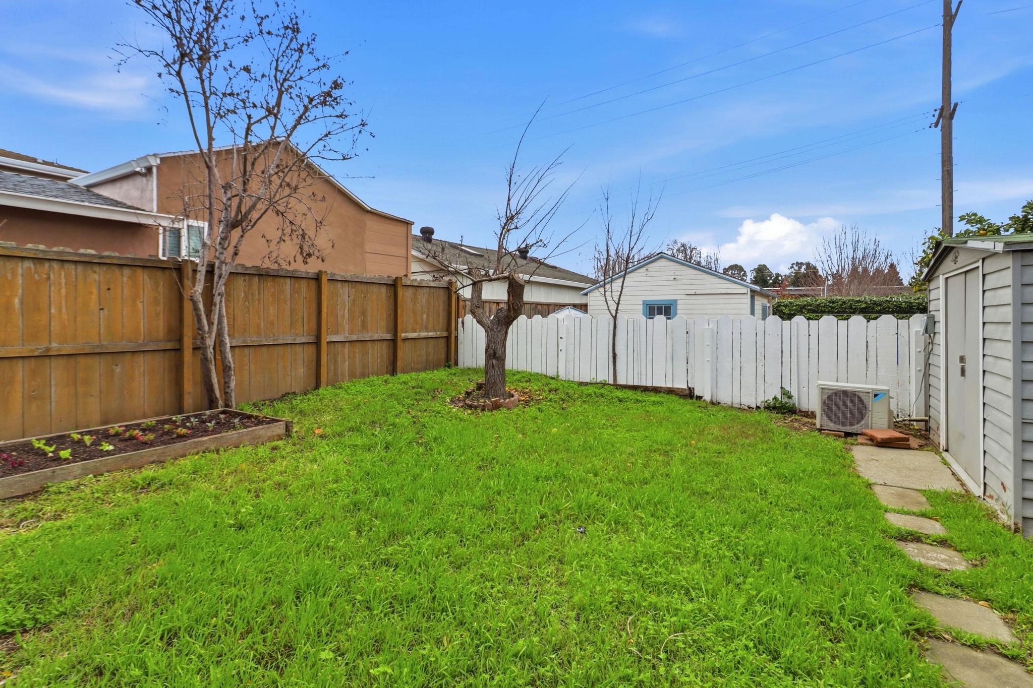 Detail Gallery Image 38 of 44 For 381 Cherrywood Ave, San Leandro,  CA 94577 - 2 Beds | 1/1 Baths