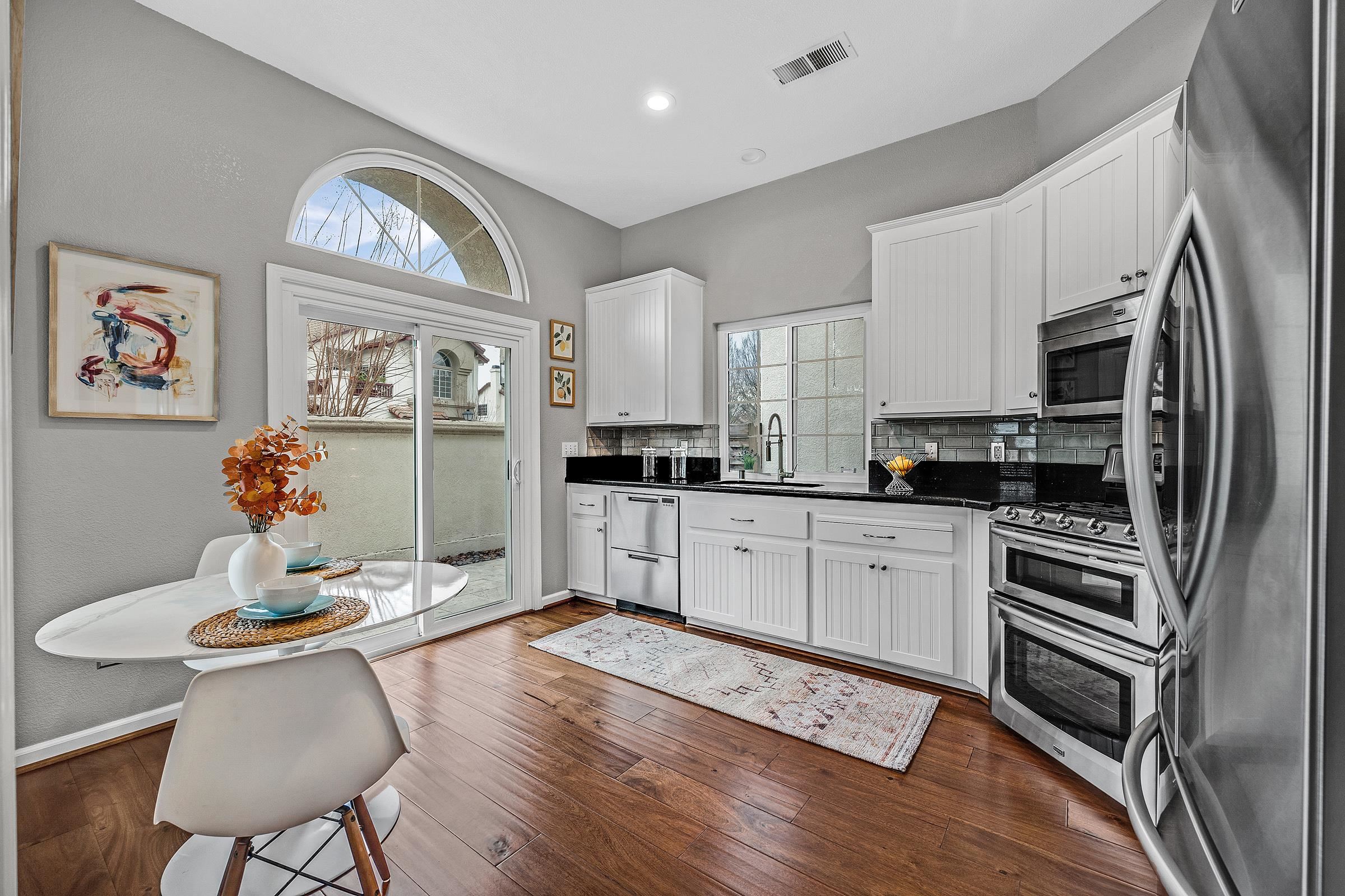 Photo #9: 41119852 Listing: Photo #9