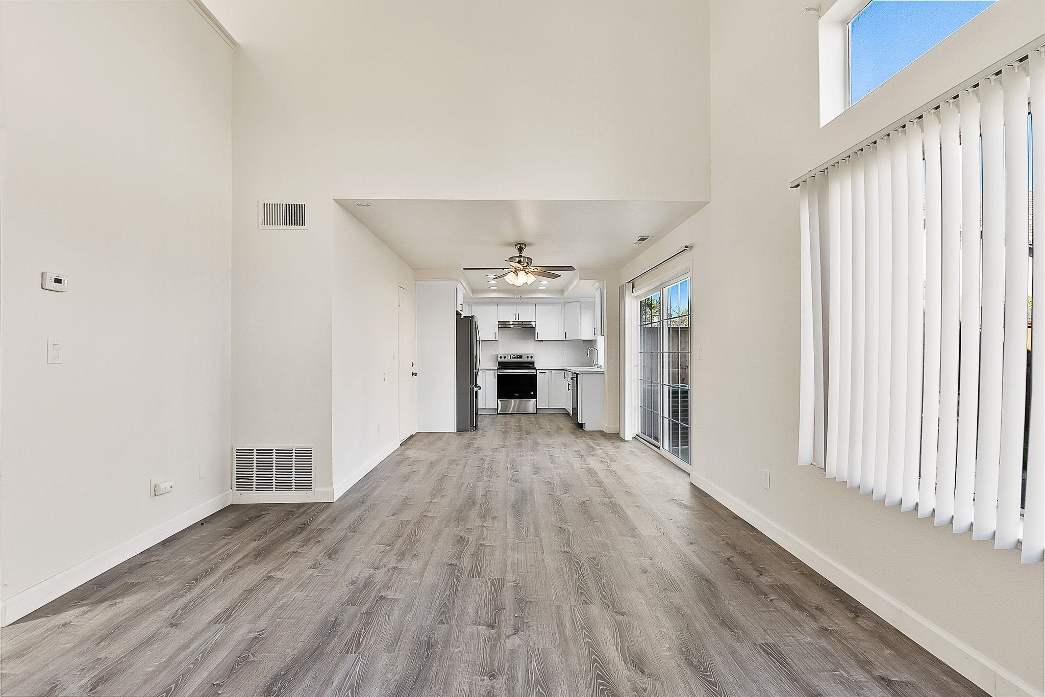 Detail Gallery Image 15 of 41 For 4641 Knollpark Court, Antioch,  CA 94531 - 3 Beds | 2/1 Baths