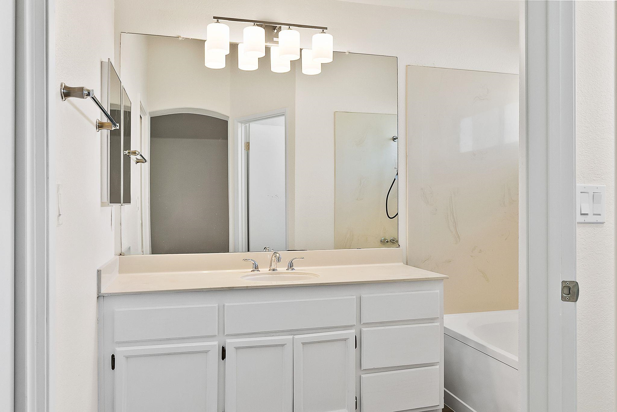 Detail Gallery Image 24 of 41 For 4641 Knollpark Court, Antioch,  CA 94531 - 3 Beds | 2/1 Baths