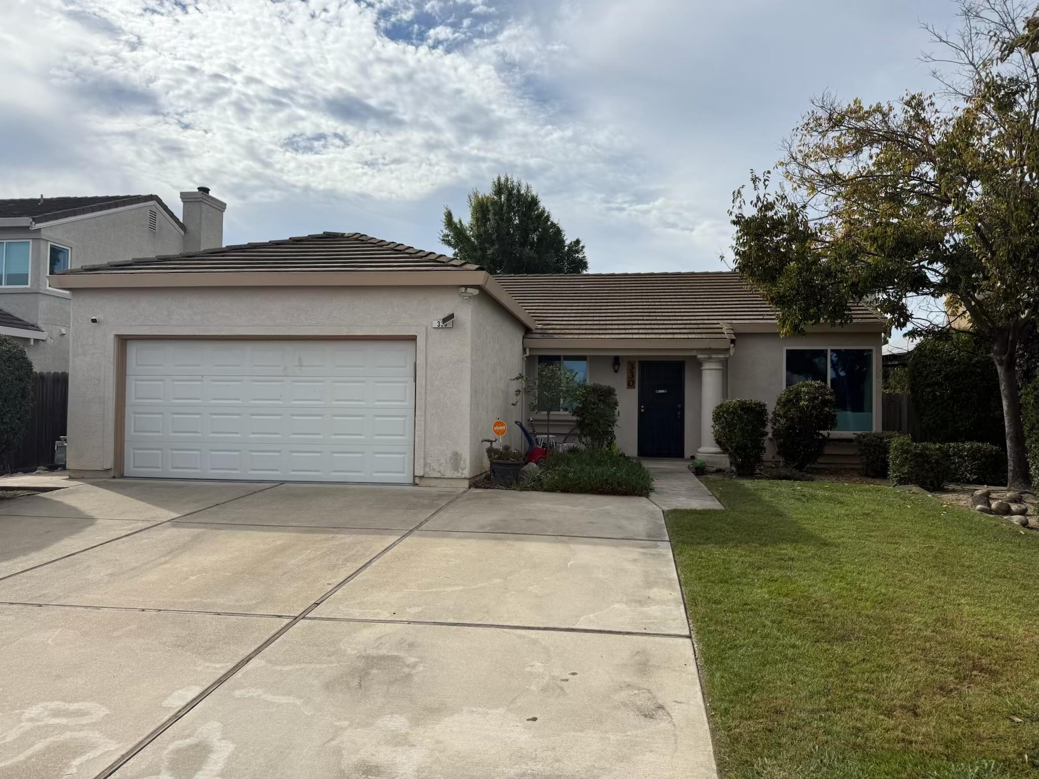 Front Image Thumbnail for EB41119857