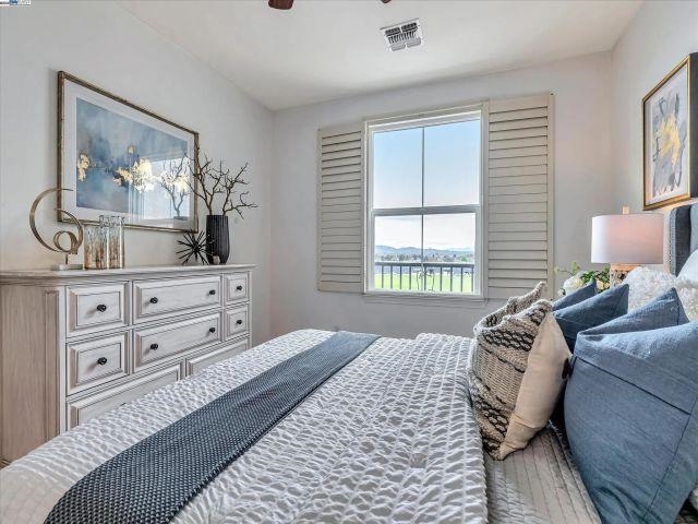 Detail Gallery Image 11 of 54 For 3275 Dublin Blvd #408,  Dublin,  CA 94568 - 2 Beds | 2 Baths