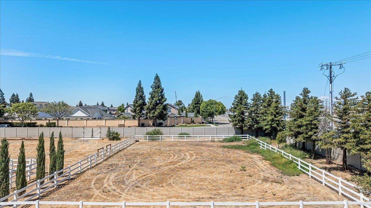 Detail Gallery Image 44 of 49 For 27000 S Hillview St, Tracy,  CA 95304 - 4 Beds | 3 Baths