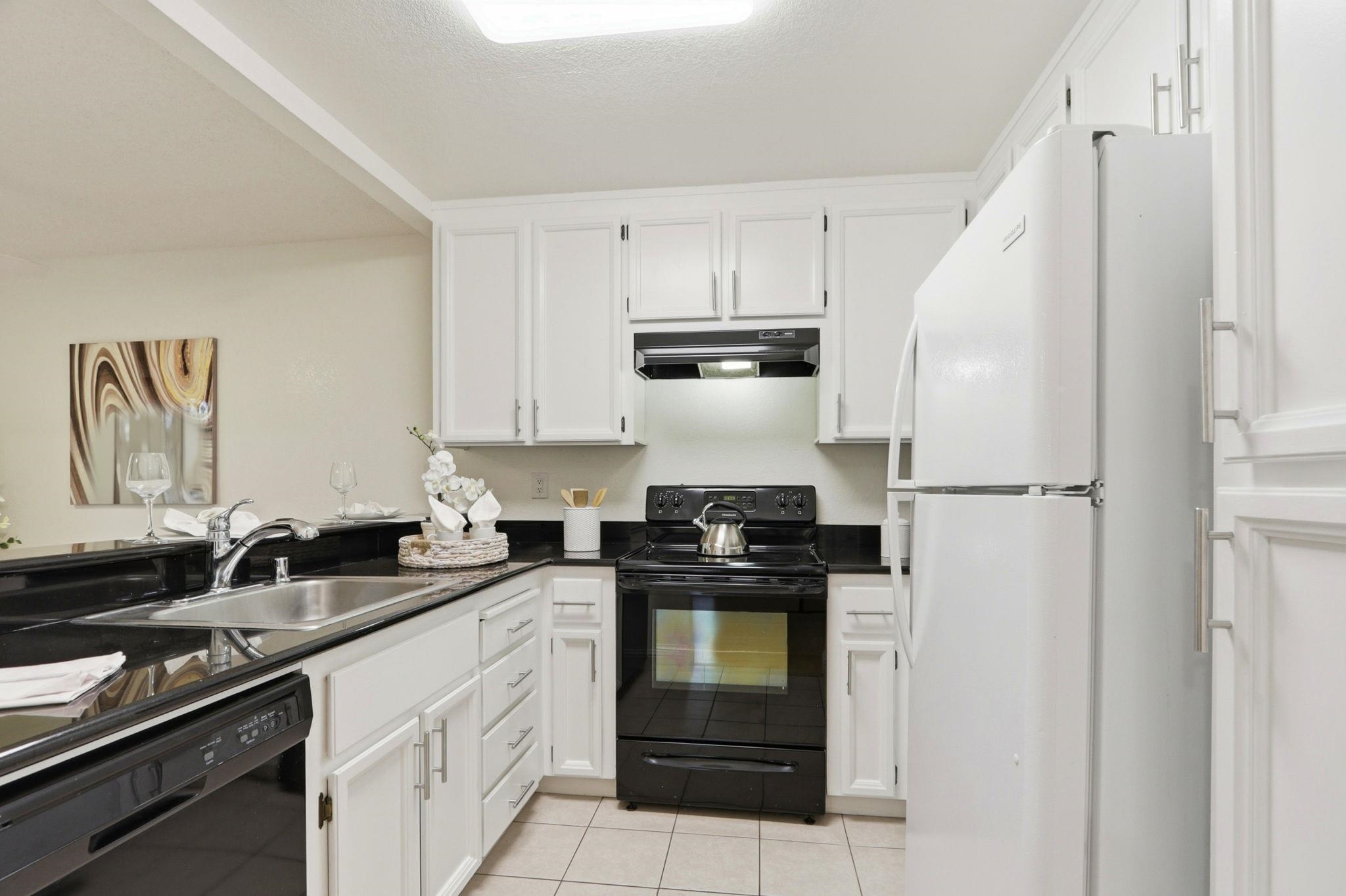 Detail Gallery Image 14 of 36 For 5482 Makati Cir, San Jose,  CA 95123 - 2 Beds | 2 Baths