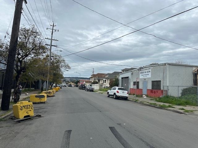 Detail Gallery Image 19 of 32 For 1024 50th Ave, Oakland,  CA 94601 - 2 Beds | 1 Baths