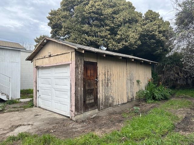 Detail Gallery Image 8 of 32 For 1024 50th Ave, Oakland,  CA 94601 - 2 Beds | 1 Baths