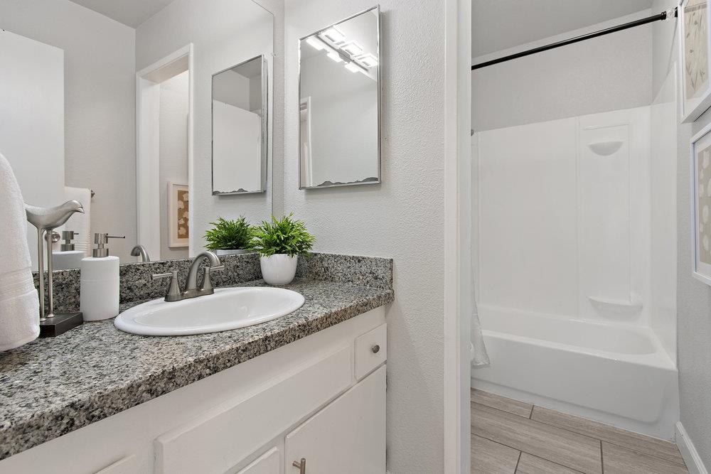 Photo #16: 41119867 Listing: Photo #16