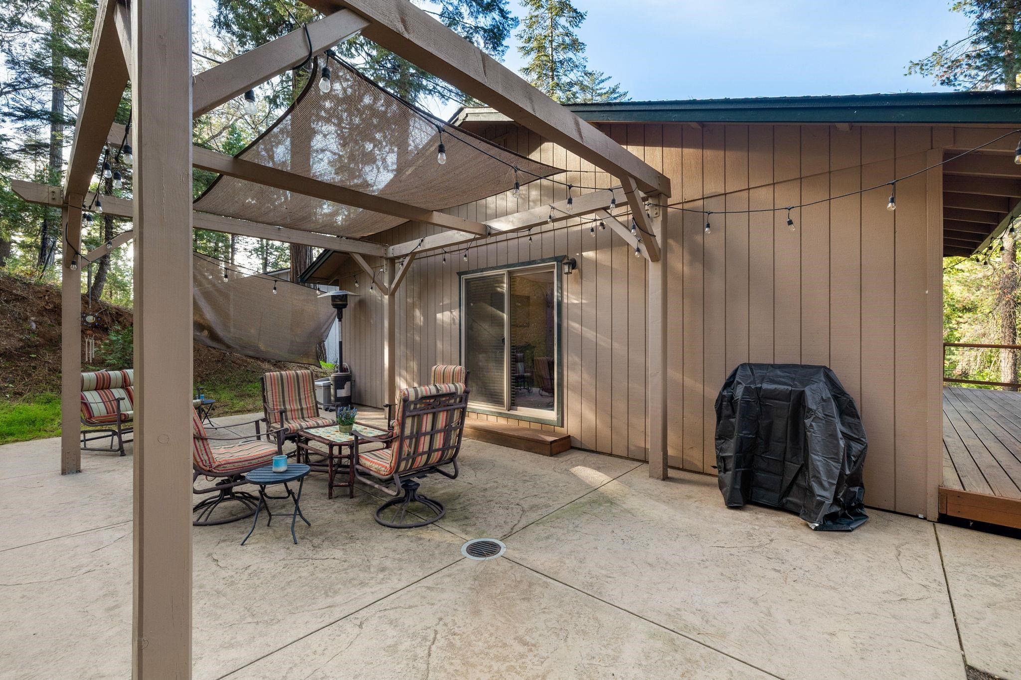 Detail Gallery Image 16 of 18 For 22435 Ponderosa, Twain Harte,  CA 95383-9999 - 4 Beds | 2 Baths