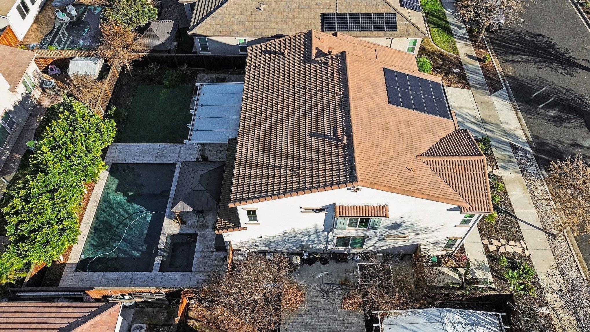 Detail Gallery Image 2 of 46 For 527 Stratford Way, Brentwood,  CA 94513 - 4 Beds | 3/1 Baths