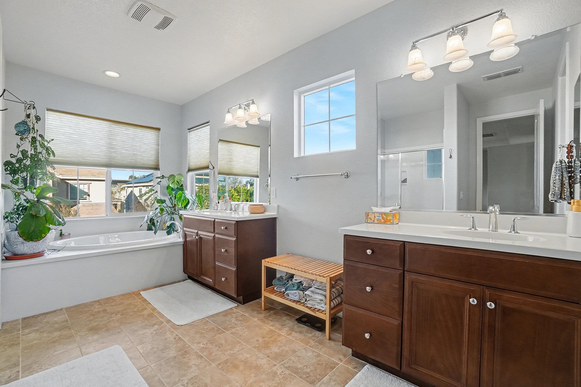 Detail Gallery Image 26 of 46 For 527 Stratford Way, Brentwood,  CA 94513 - 4 Beds | 3/1 Baths