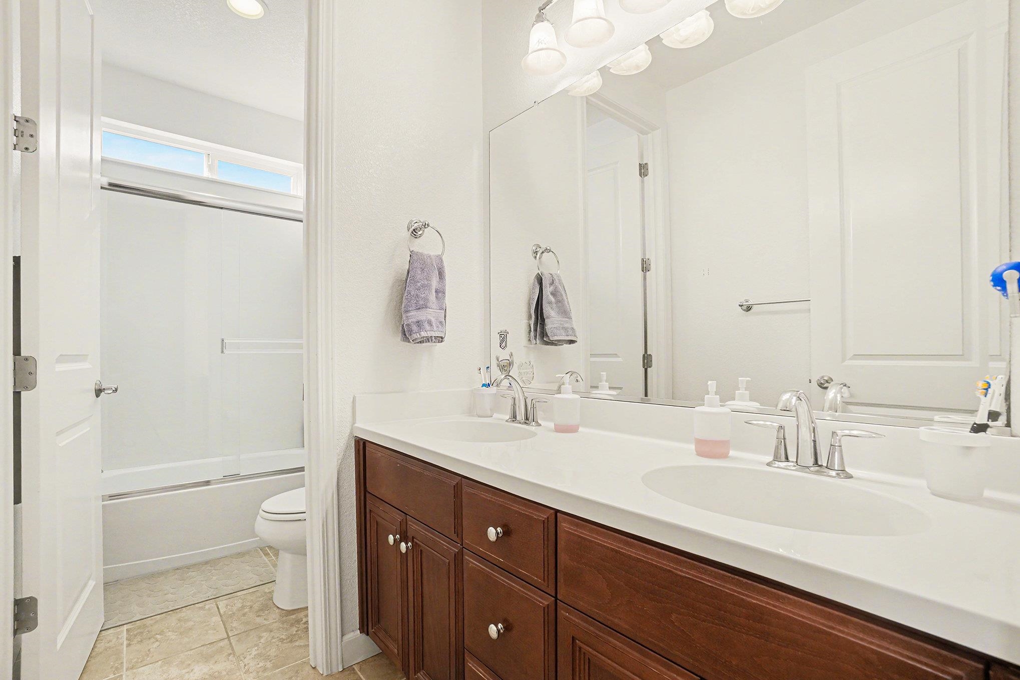 Detail Gallery Image 30 of 46 For 527 Stratford Way, Brentwood,  CA 94513 - 4 Beds | 3/1 Baths