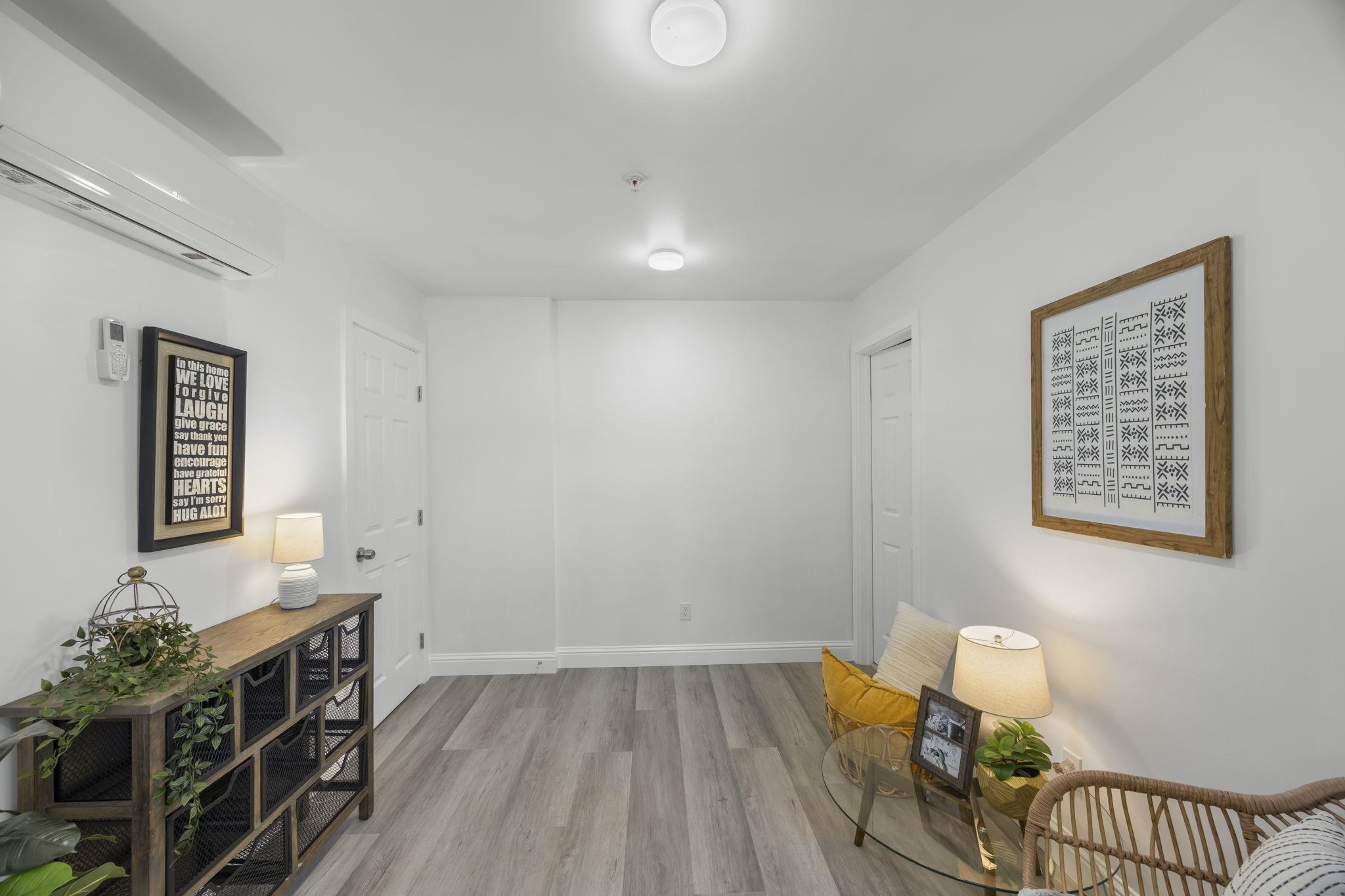 Detail Gallery Image 13 of 55 For 4737 Redding St, Oakland,  CA 94619 - 5 Beds | 6/1 Baths