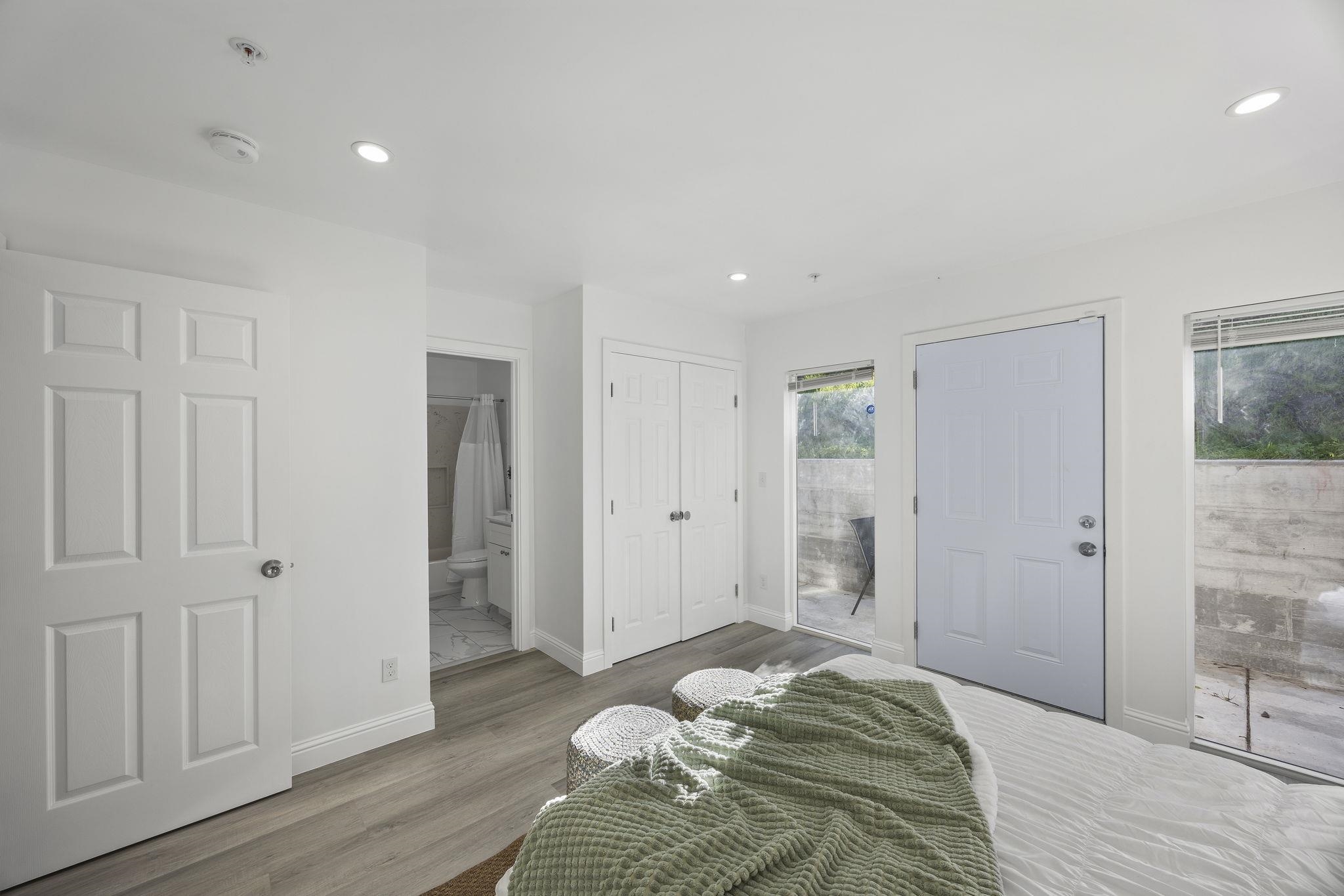 Detail Gallery Image 21 of 55 For 4737 Redding St, Oakland,  CA 94619 - 5 Beds | 6/1 Baths