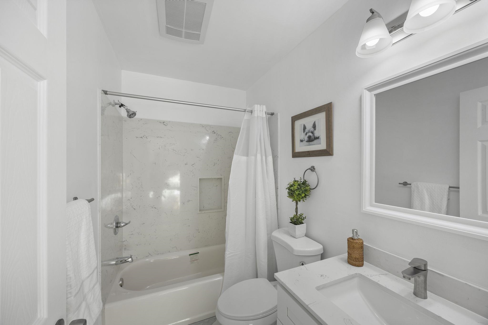 Detail Gallery Image 22 of 55 For 4737 Redding St, Oakland,  CA 94619 - 5 Beds | 6/1 Baths