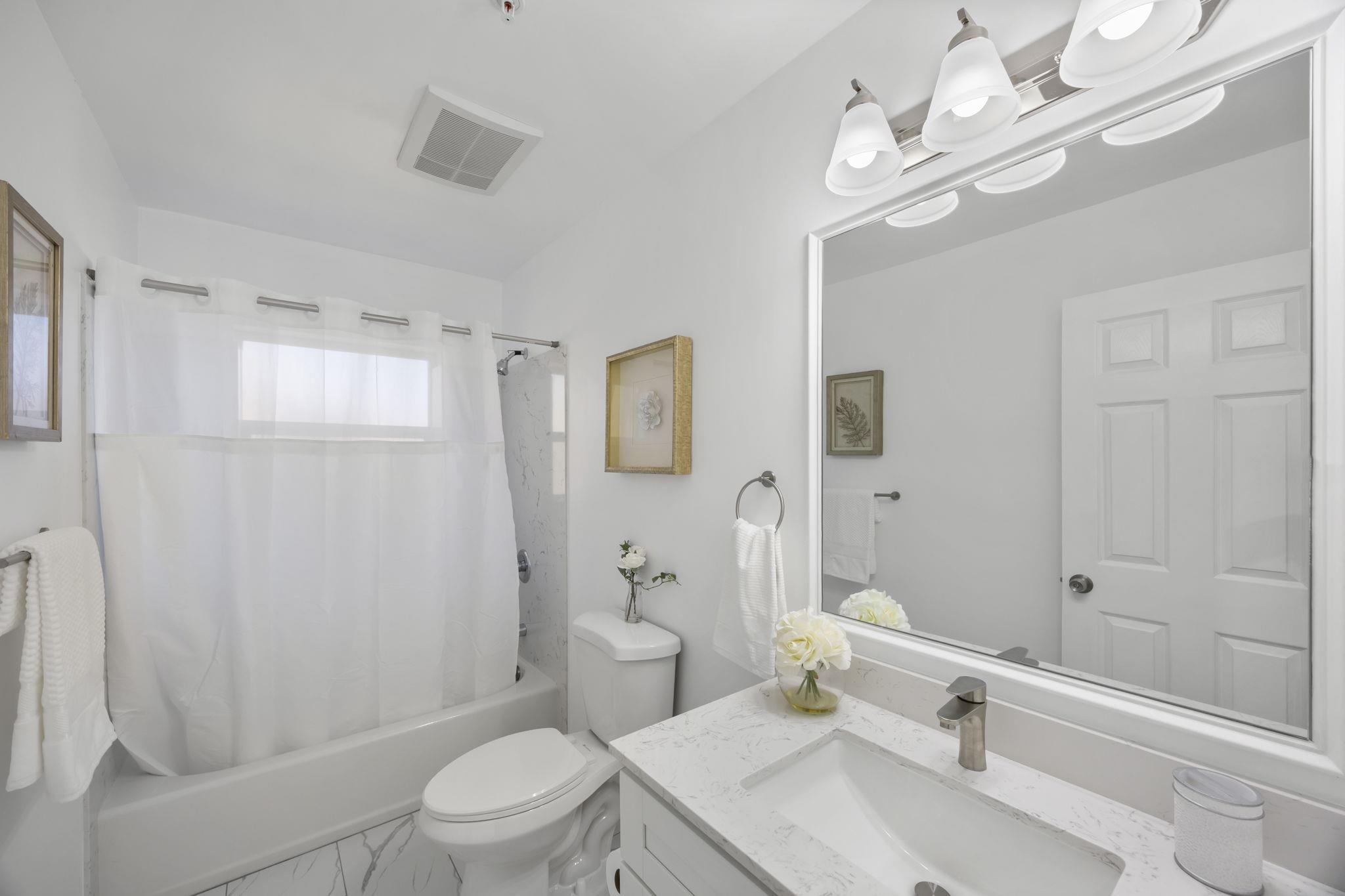 Detail Gallery Image 31 of 55 For 4737 Redding St, Oakland,  CA 94619 - 5 Beds | 6/1 Baths